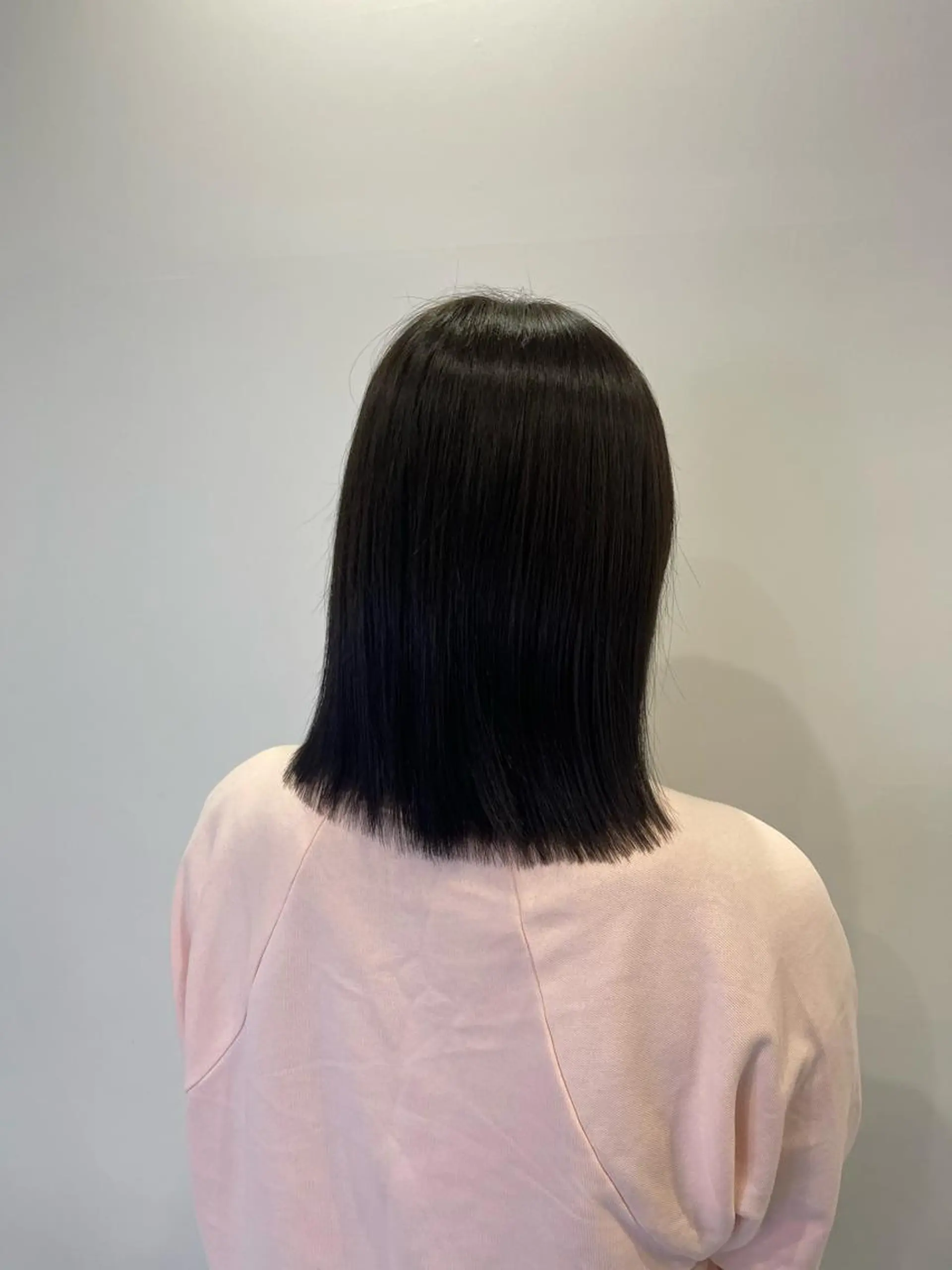 ミディアム カラー ショートとレイヤーが 好きな人|三浦翔のヘアスタイル