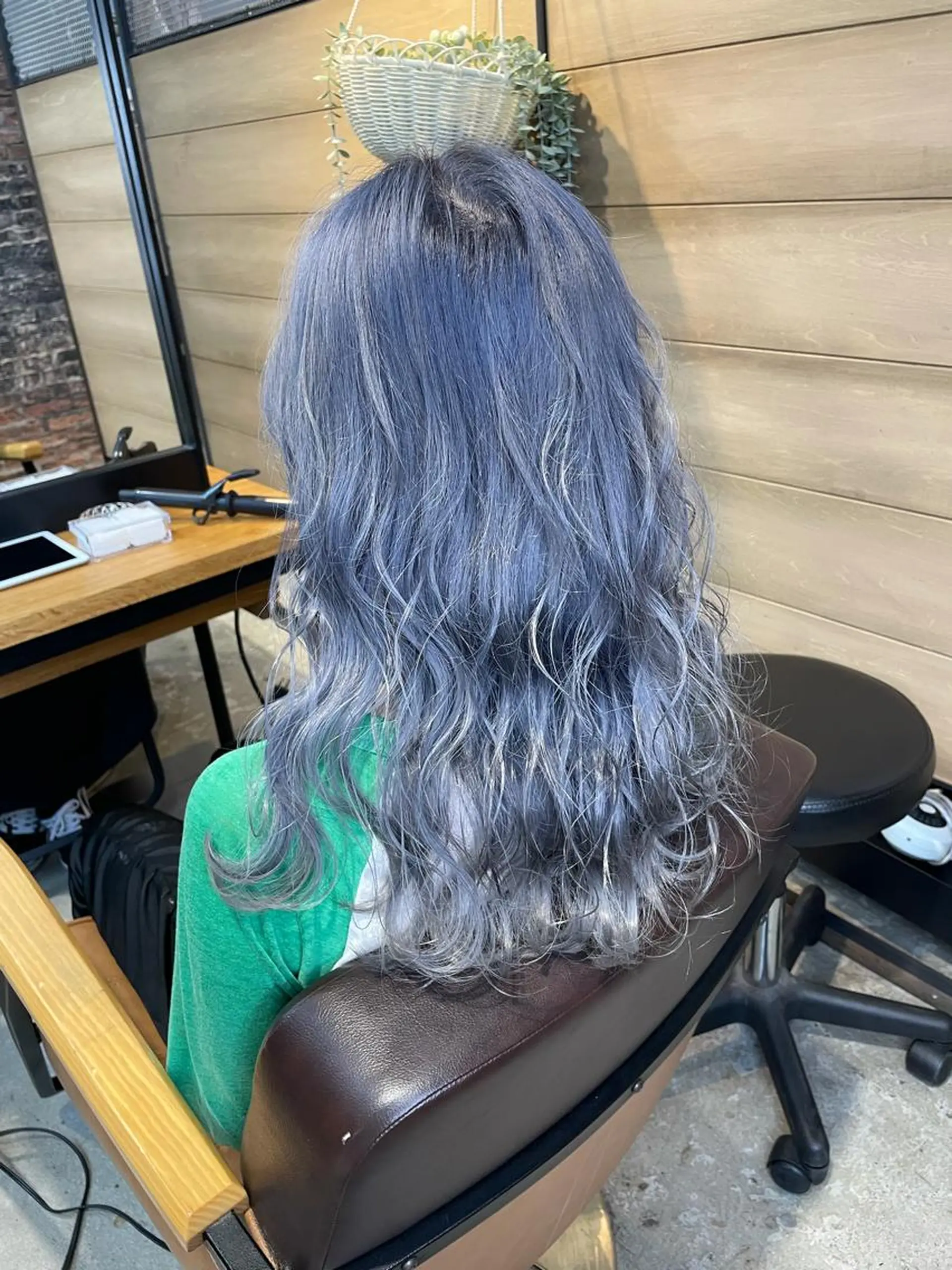 ロング カラー カット ヘアカラー トリートメント youres hair 髪質改善トリートメント&ヘッドスパ  新宿三丁目店【ユアーズヘア】所属・🦋透明感カラー 👑NODOKA🦋のヘアスタイル