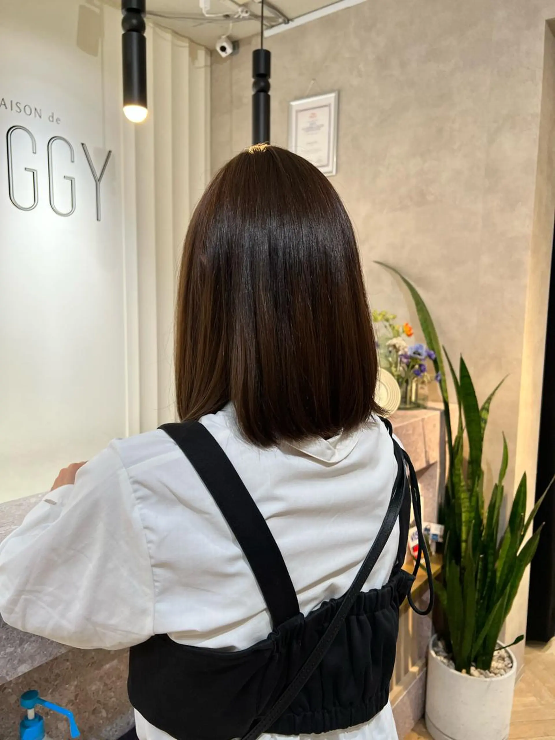 ミディアム カラー ブラウンカラー 茂木 未海のヘアスタイル