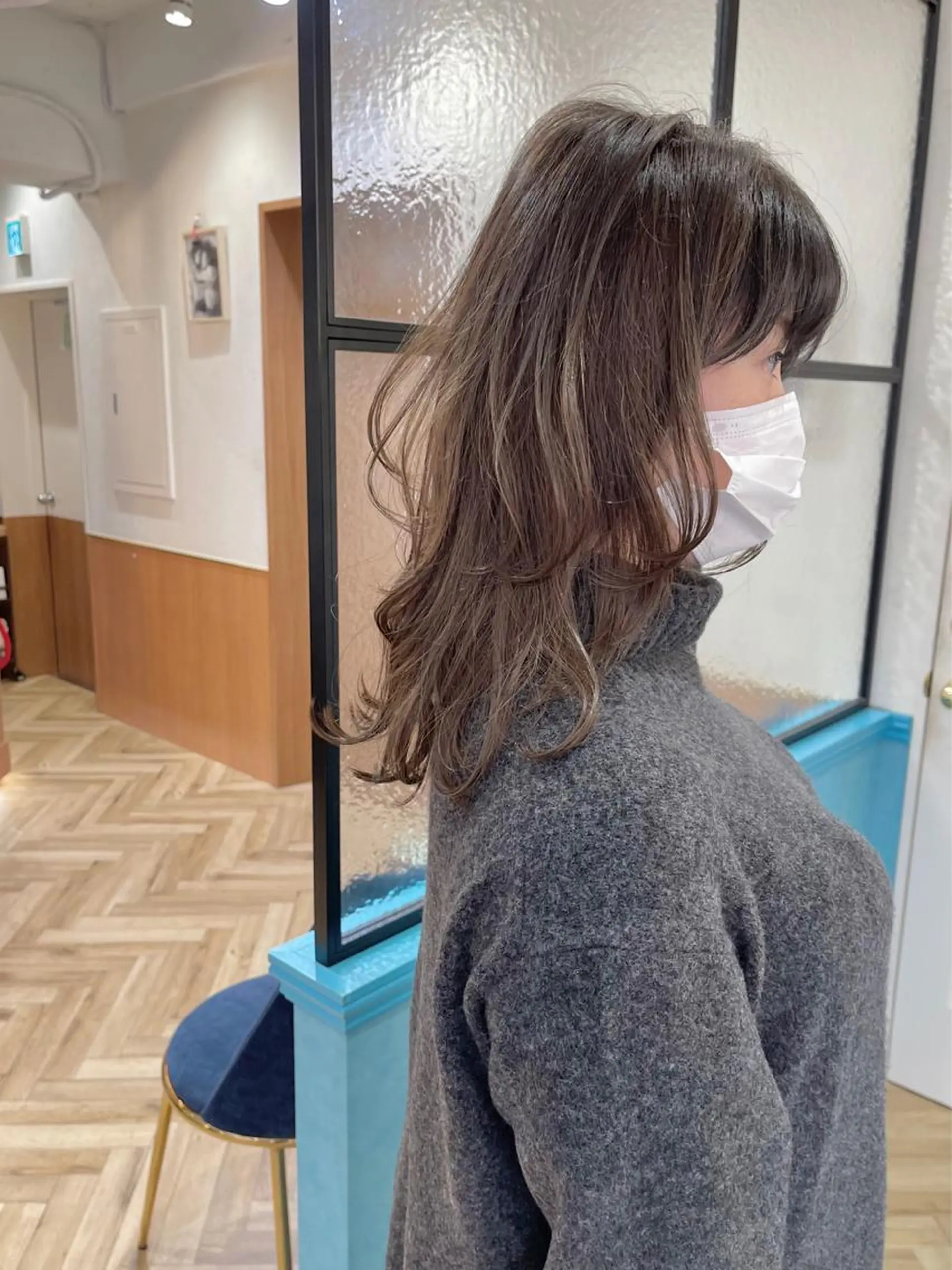 セミロング レイヤーカット Londideal 高橋ヒロシのヘアスタイル