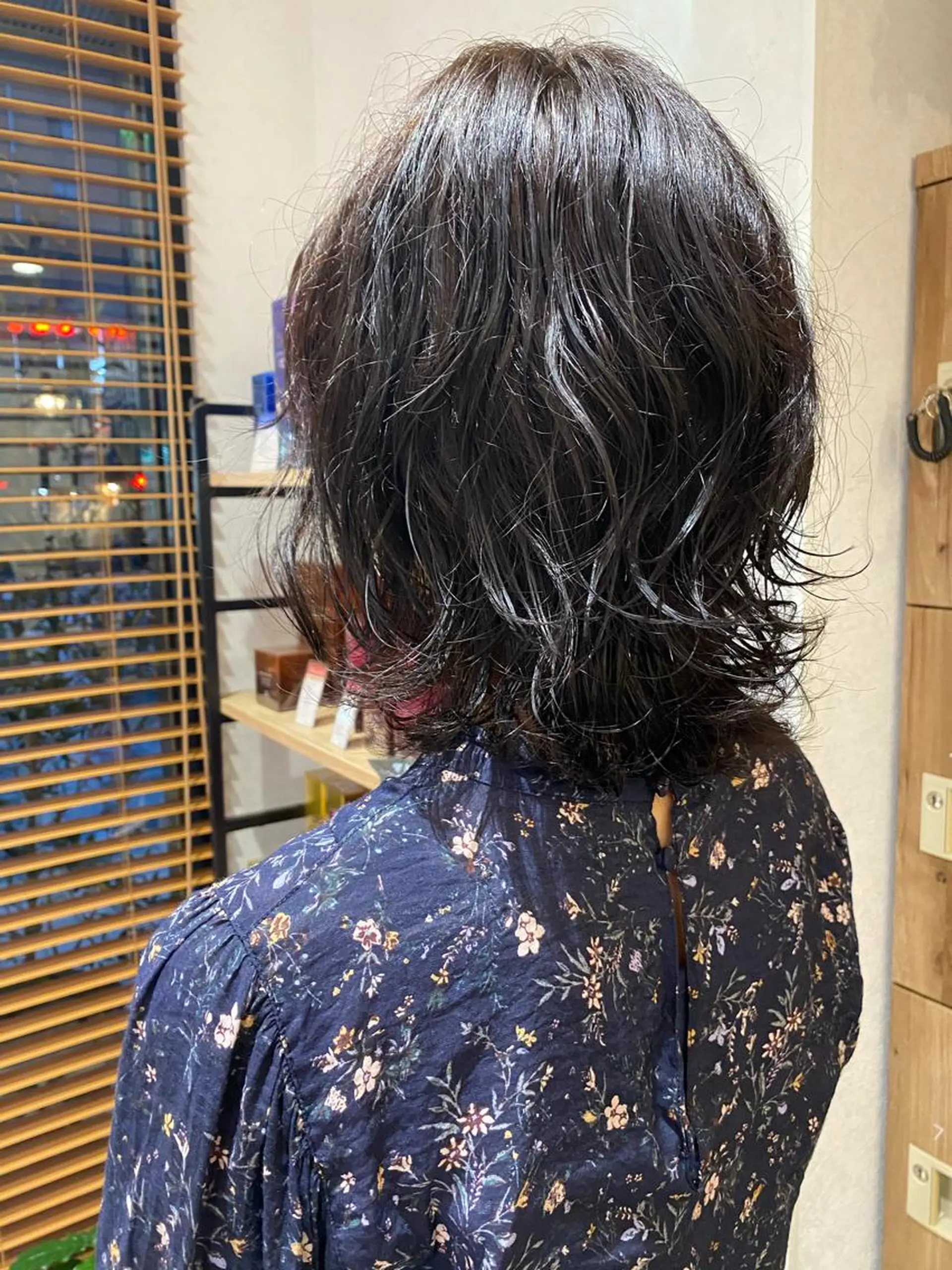 ミディアム カラー パーマ 透明感カラー ヘアカラー パーマ パーマ指名No1 /namiのヘアスタイル