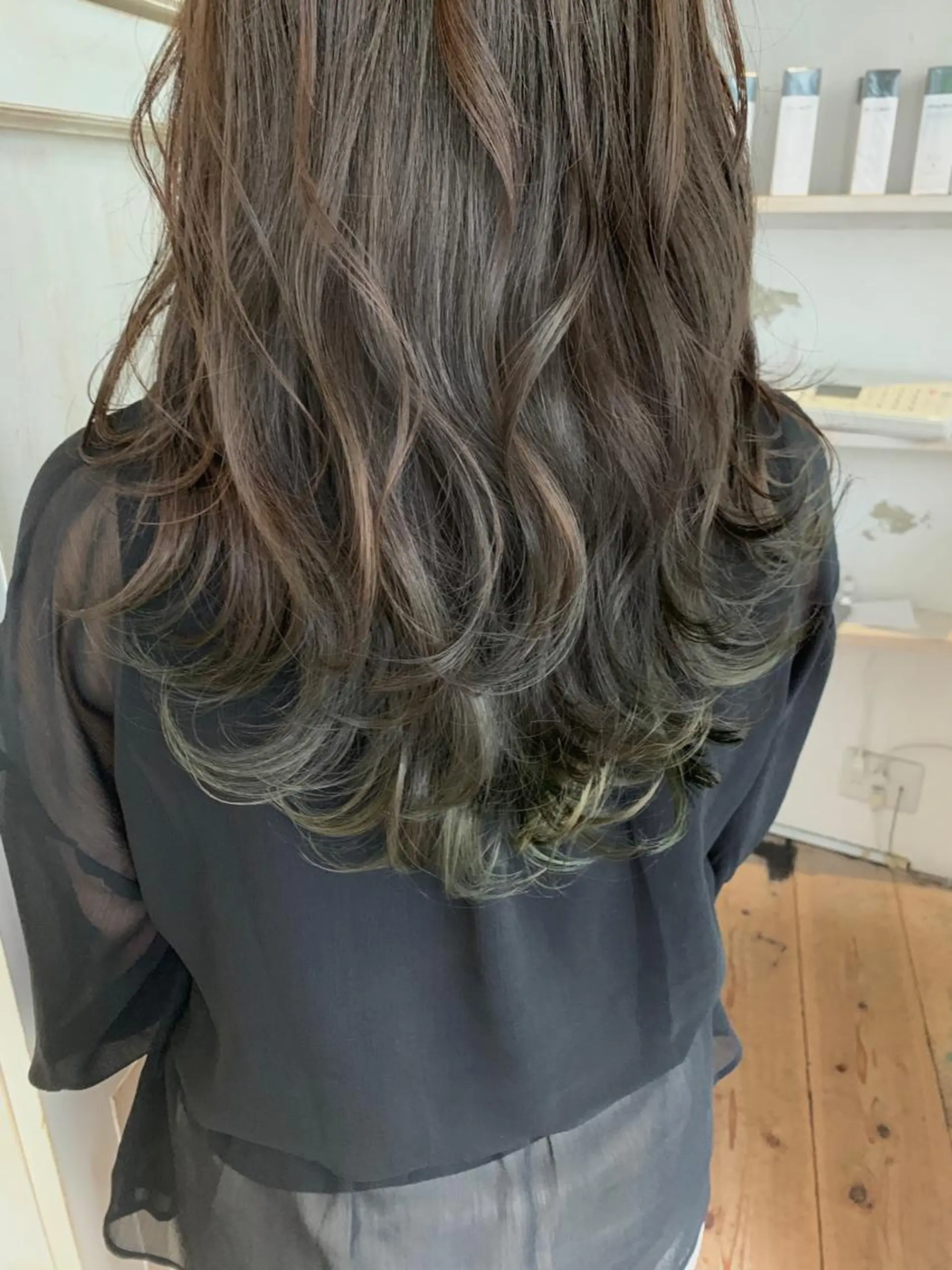 ロング カラー fio マナミのヘアスタイル