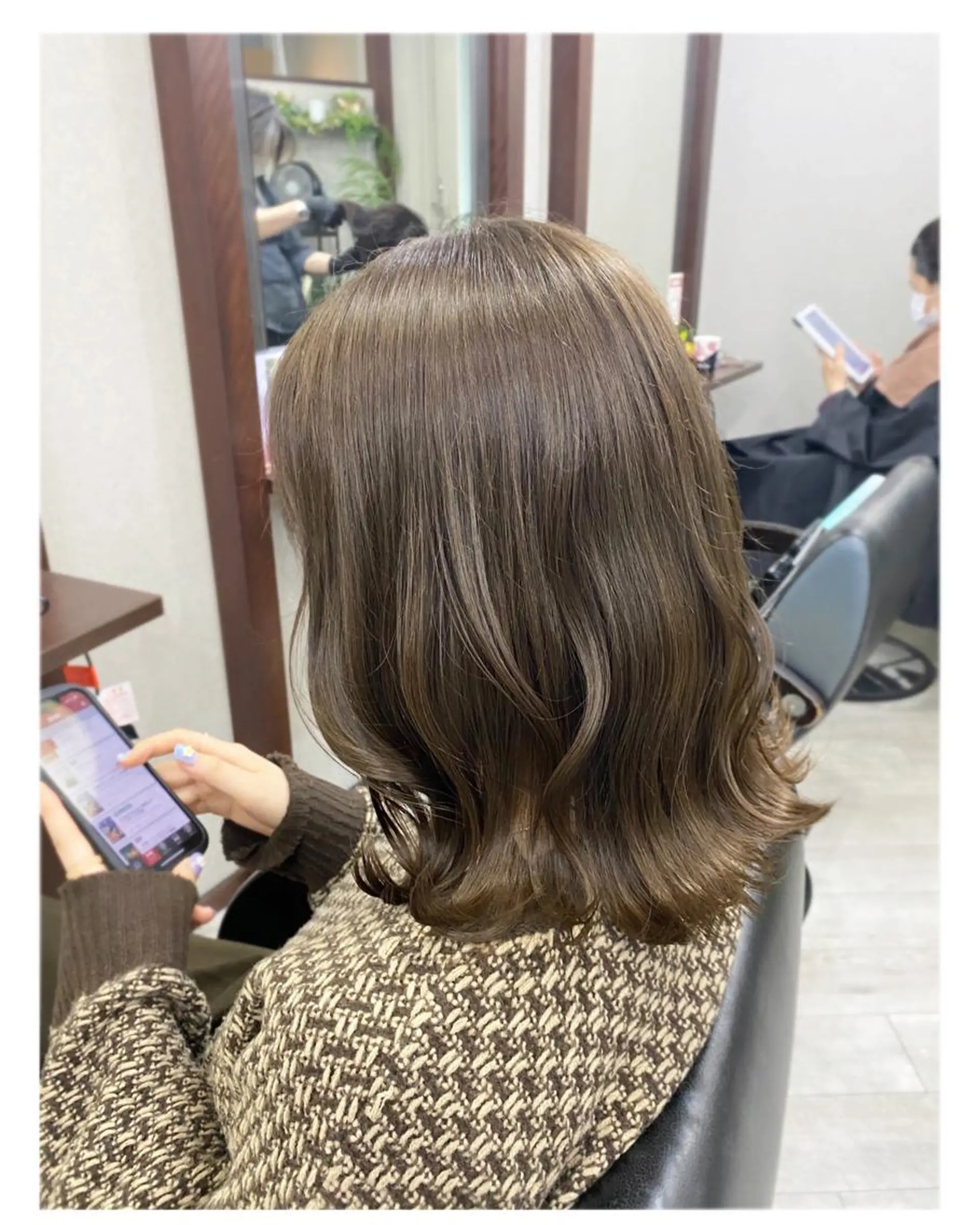 ミディアム カラー グレージュ オリーブグレージュ オリーブグレー cocoru所属・＊横浜駅＊ 金子 誠也のヘアスタイル