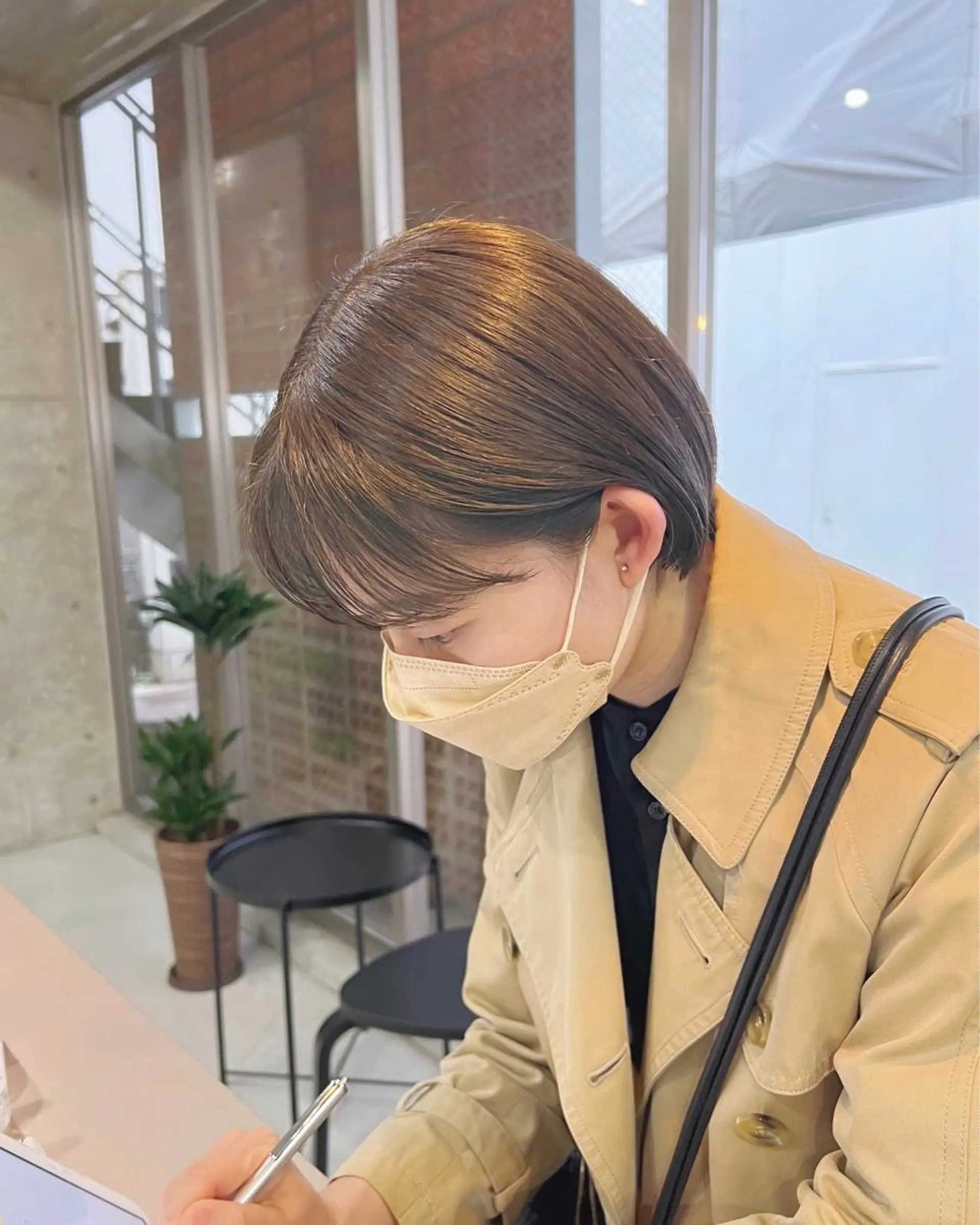 ショート カラー ボブパーマコテ巻き風 パーマNo1深江秀平のヘアスタイル