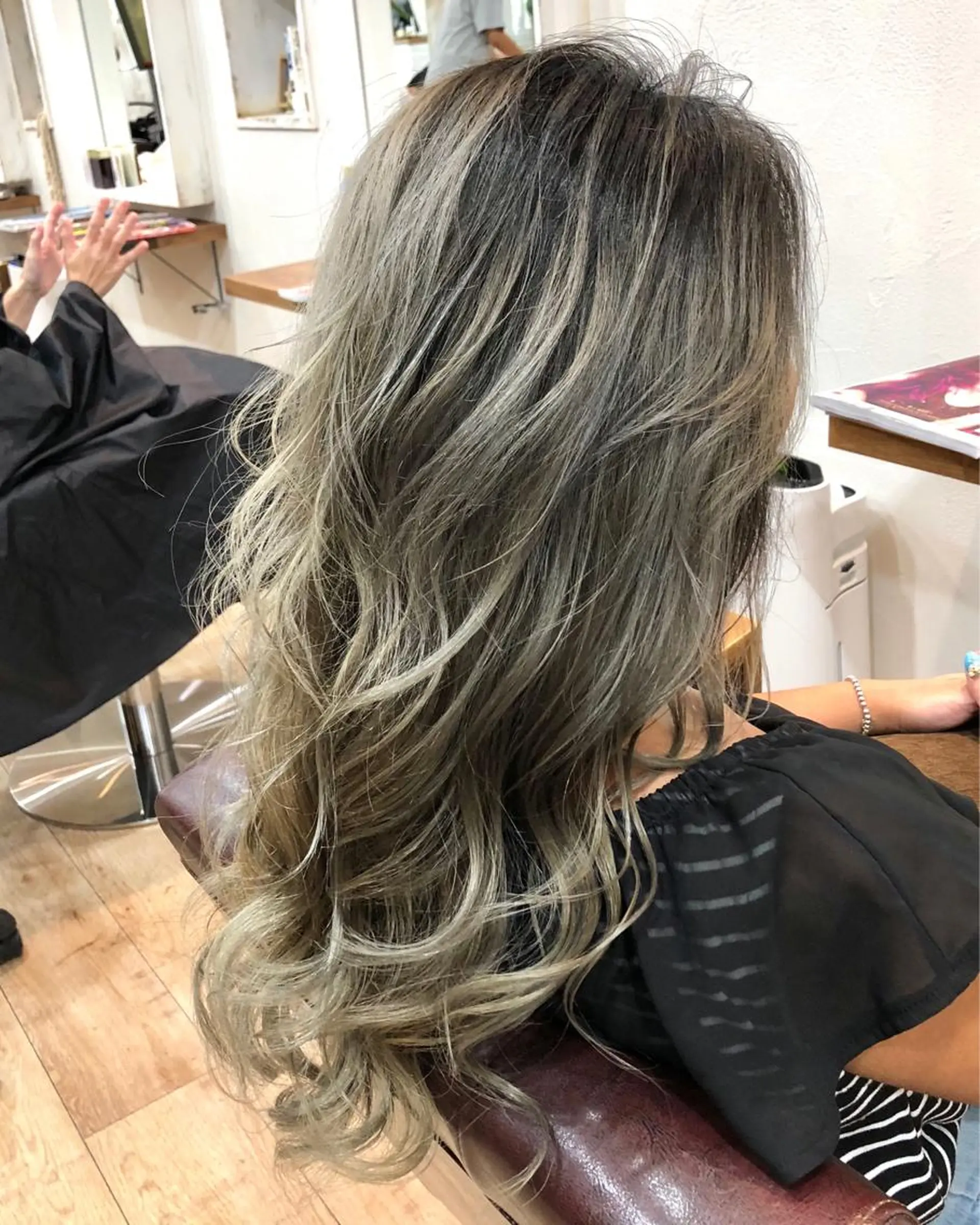 セミロング カラー ラベンダーカラー ラベンダーグレー ✂︎✂︎副店長・富田 益✂︎✂︎のその他イメージ