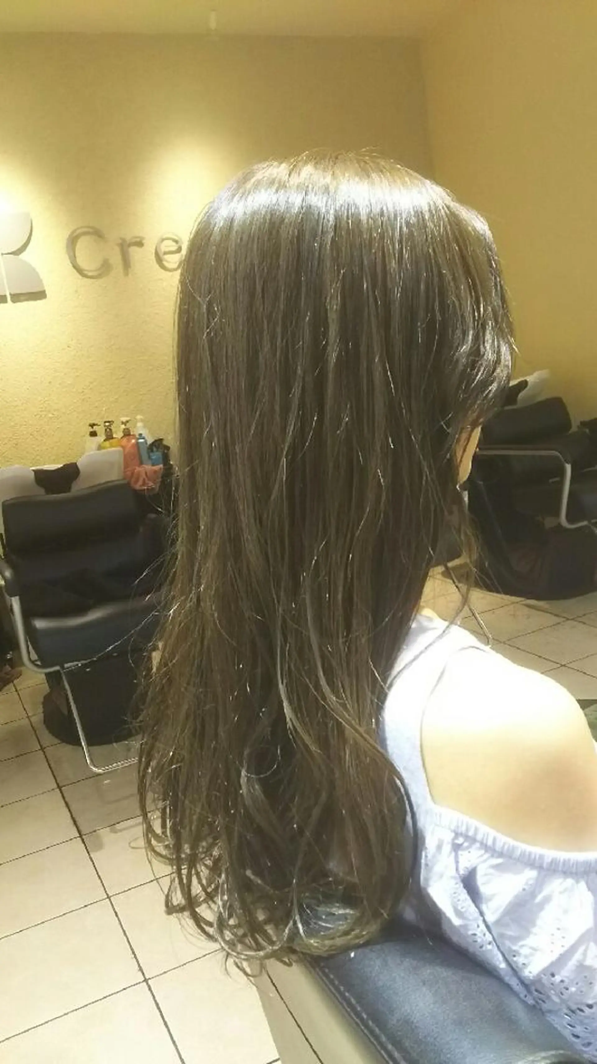 ミディアム カラー アッシュ SHAFT Ieiriのヘアスタイル