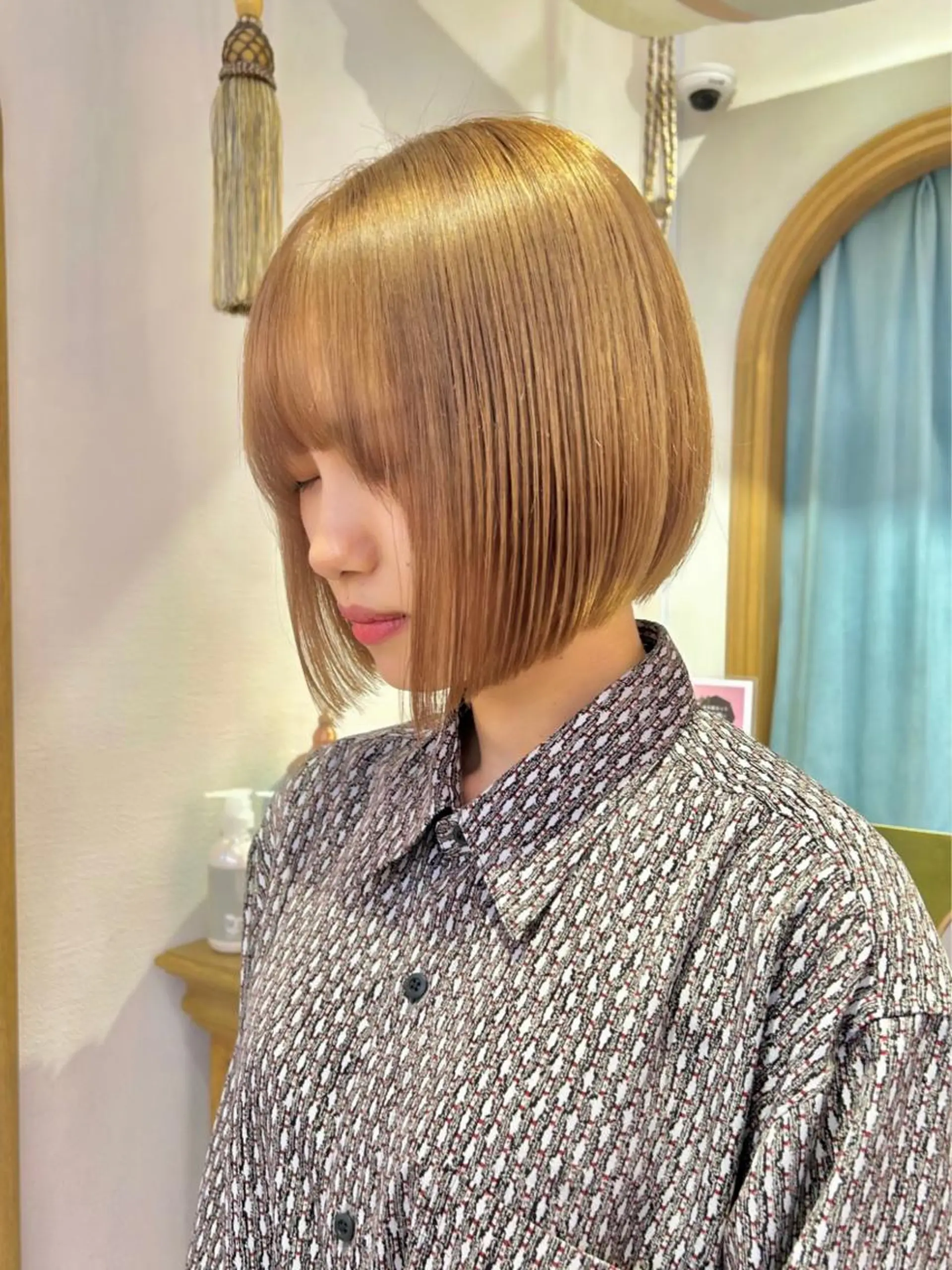 ショート カラー ヘアアレンジ ワンレンボブ ショートボブ アッシュ バレイヤージュ ベージュカラー カット ヘアカラー トリートメント 髪質改善【縮毛矯正】 北千住で美髪に導く人のヘアスタイル