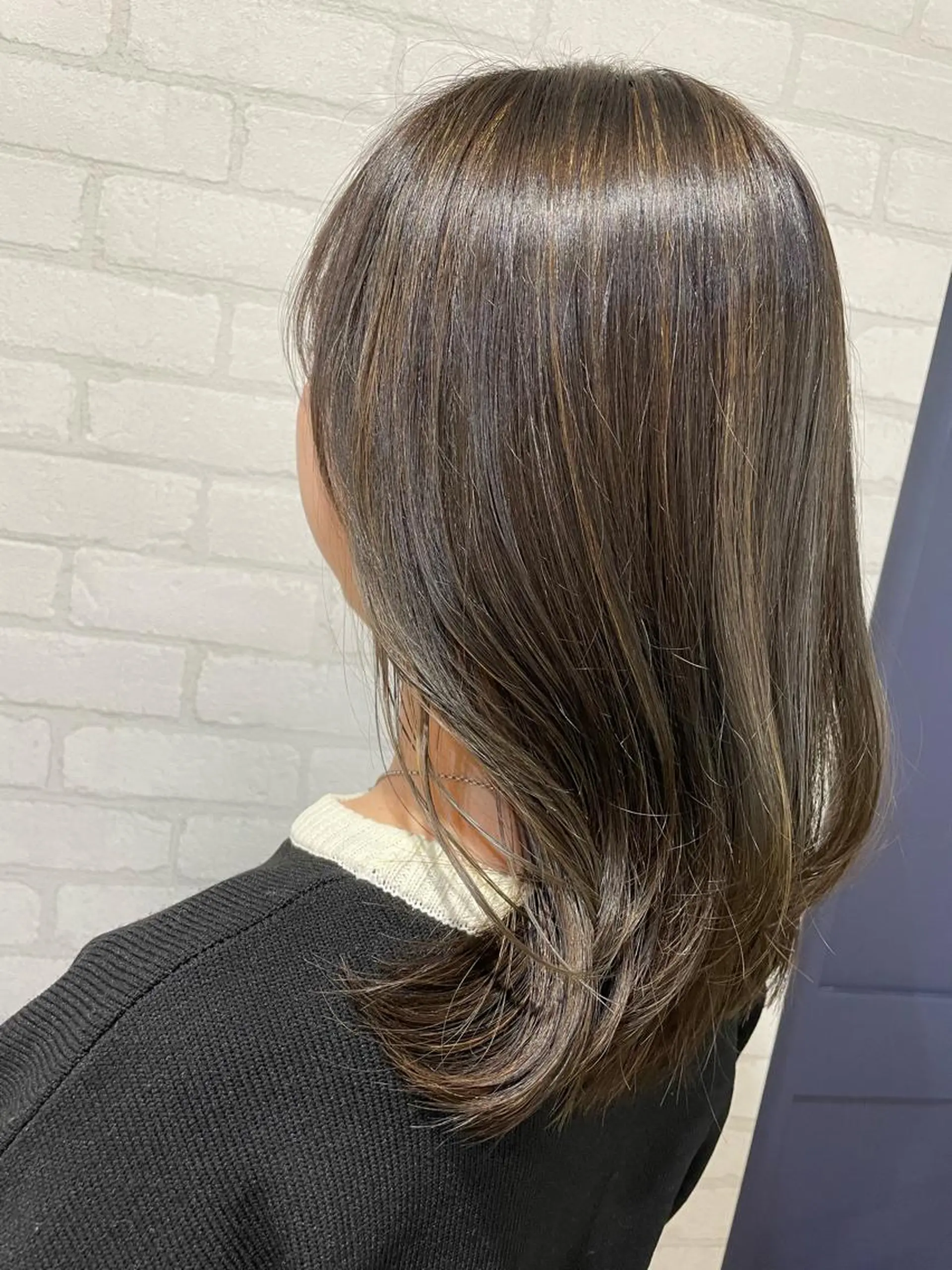 ミディアム カラー ハイライトカラー ハイライト 透明感カラー💎 AYAのヘアスタイル