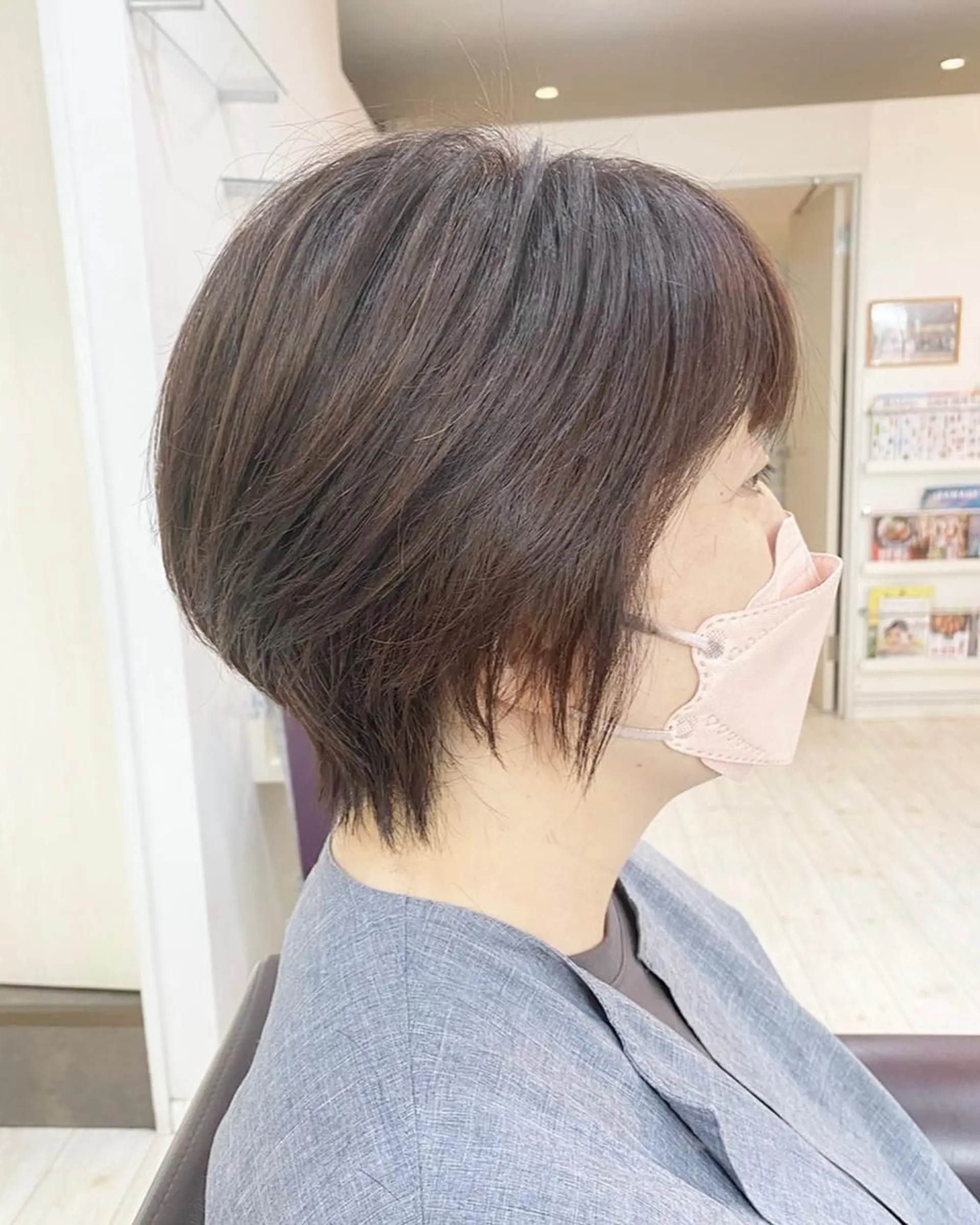 ショート カラー ショートボブ ボブ くびれヘア くせ毛 学生 favorite b Charmeのヘアスタイル