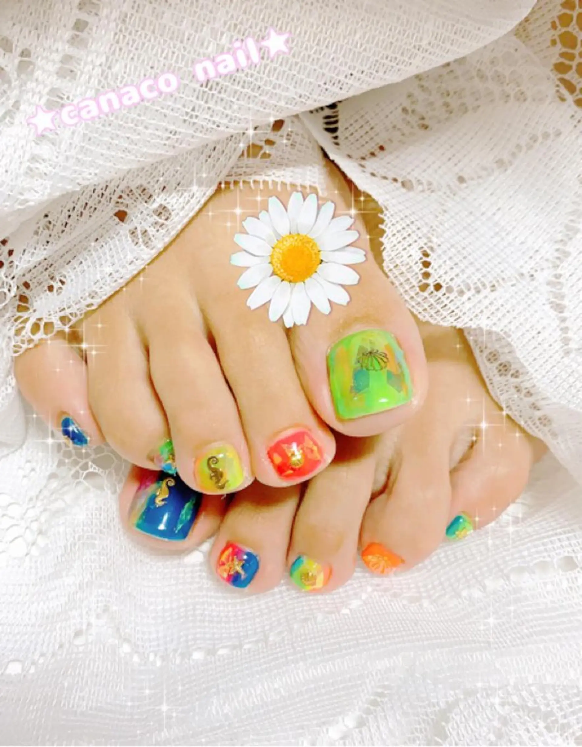 ネイル アートネイル フットネイル ストーンネイル 夏ネイル Felice所属・ベテランネイル cnc  nailのネイルデザイン