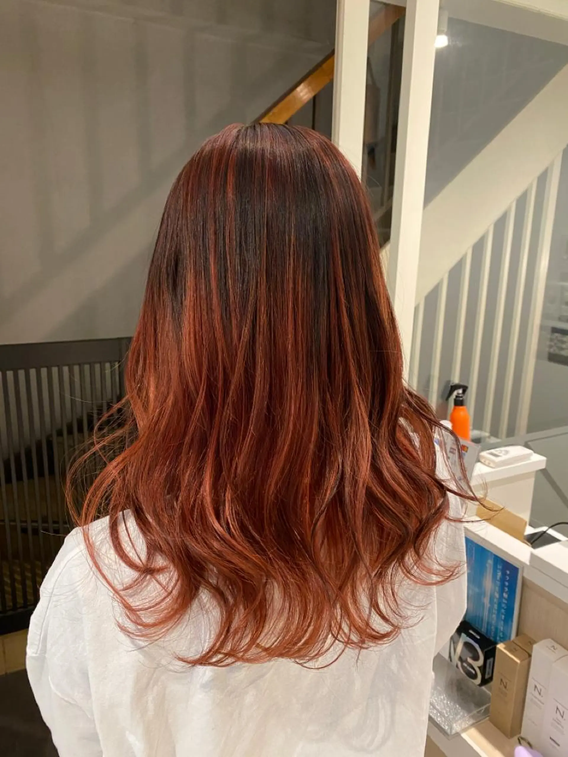 セミロング カラー 🌈評価No.1🌈 艶髪カラー❌エクステのヘアスタイル