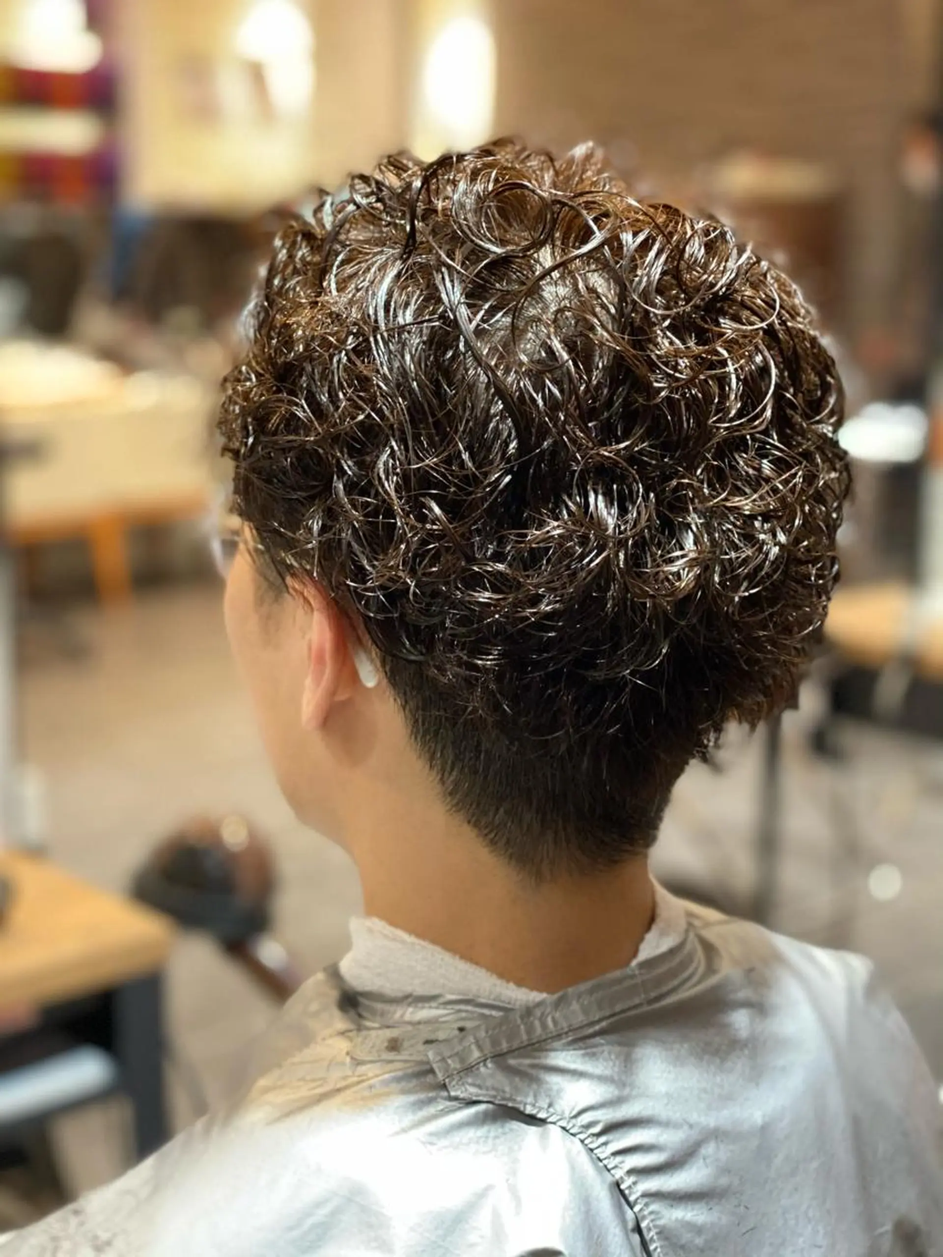 パーマ メンズ 尾崎 優也のヘアスタイル