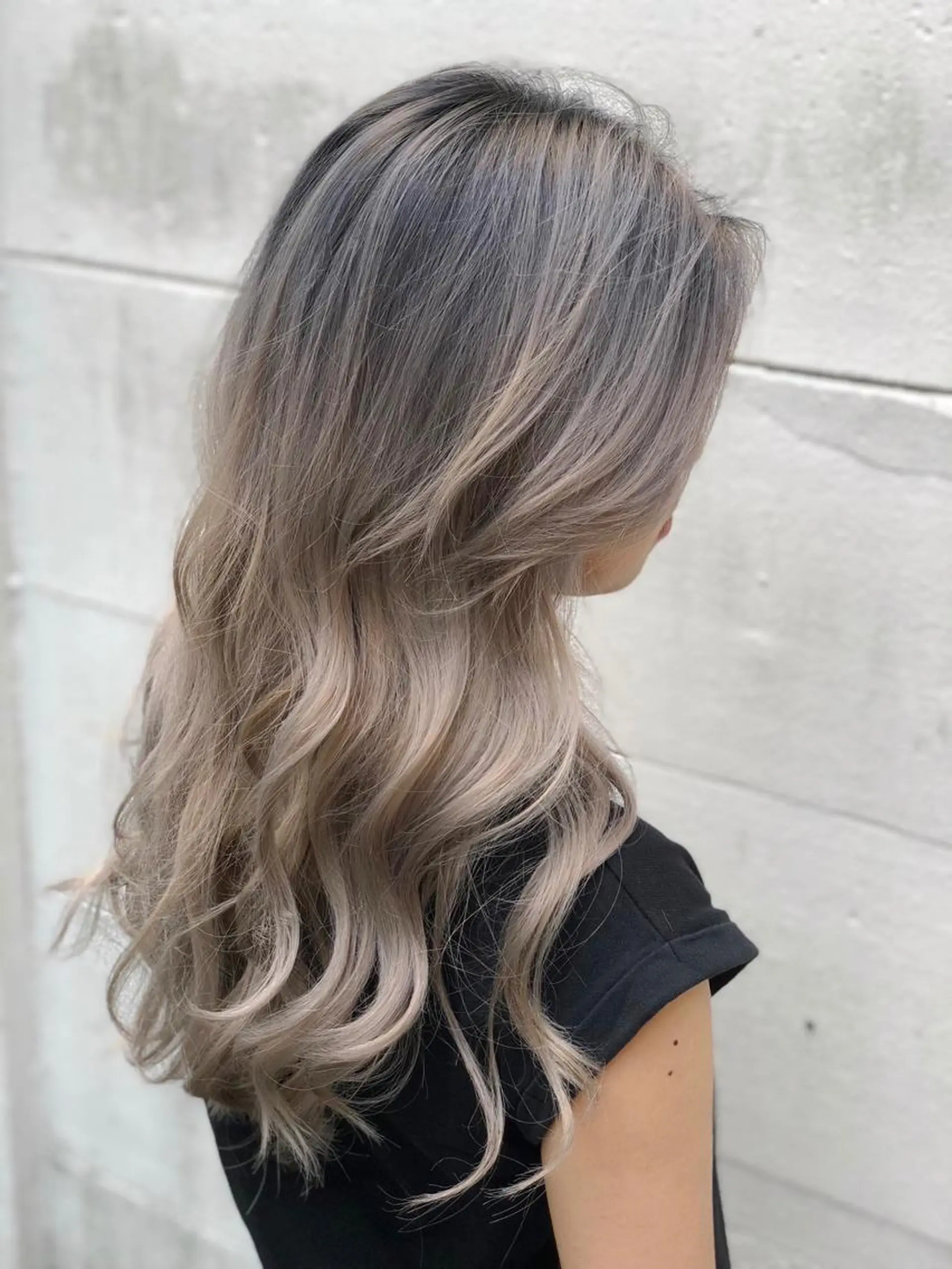 ロング カラー カット ヘアカラー トリートメント ヘアセット ☕️ベージュカラー 内藤光哉☕️のヘアスタイル