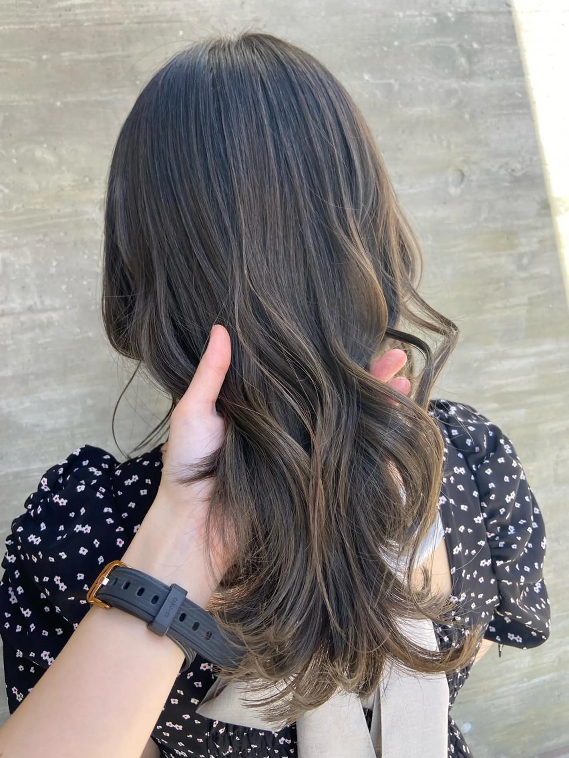 セミロング カラー ベージュカラー カット ヘアカラー トリートメント 暗髪/艶髪/Ono .のヘアスタイル