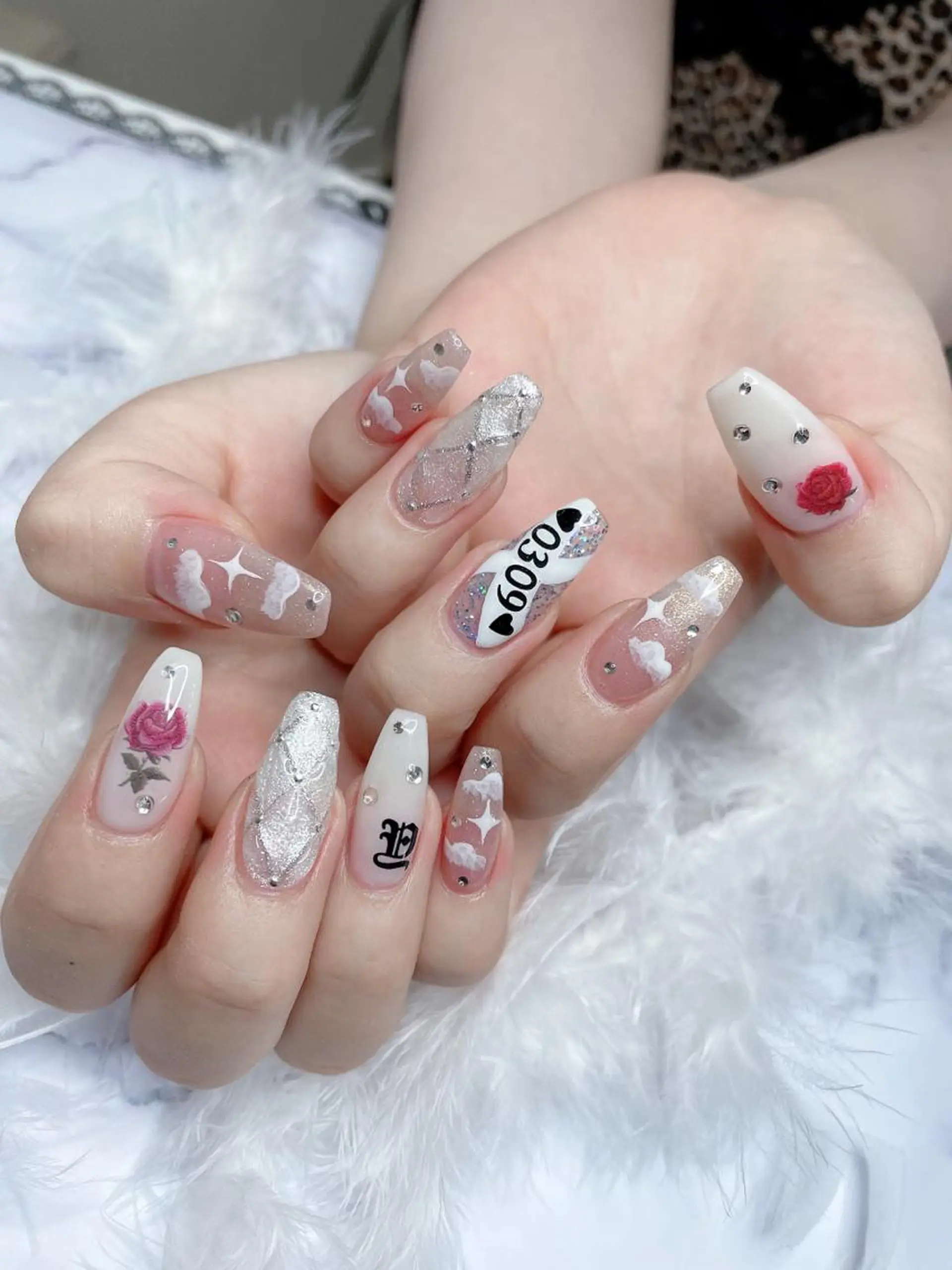 ネイル Le'a nail Lのネイルデザイン