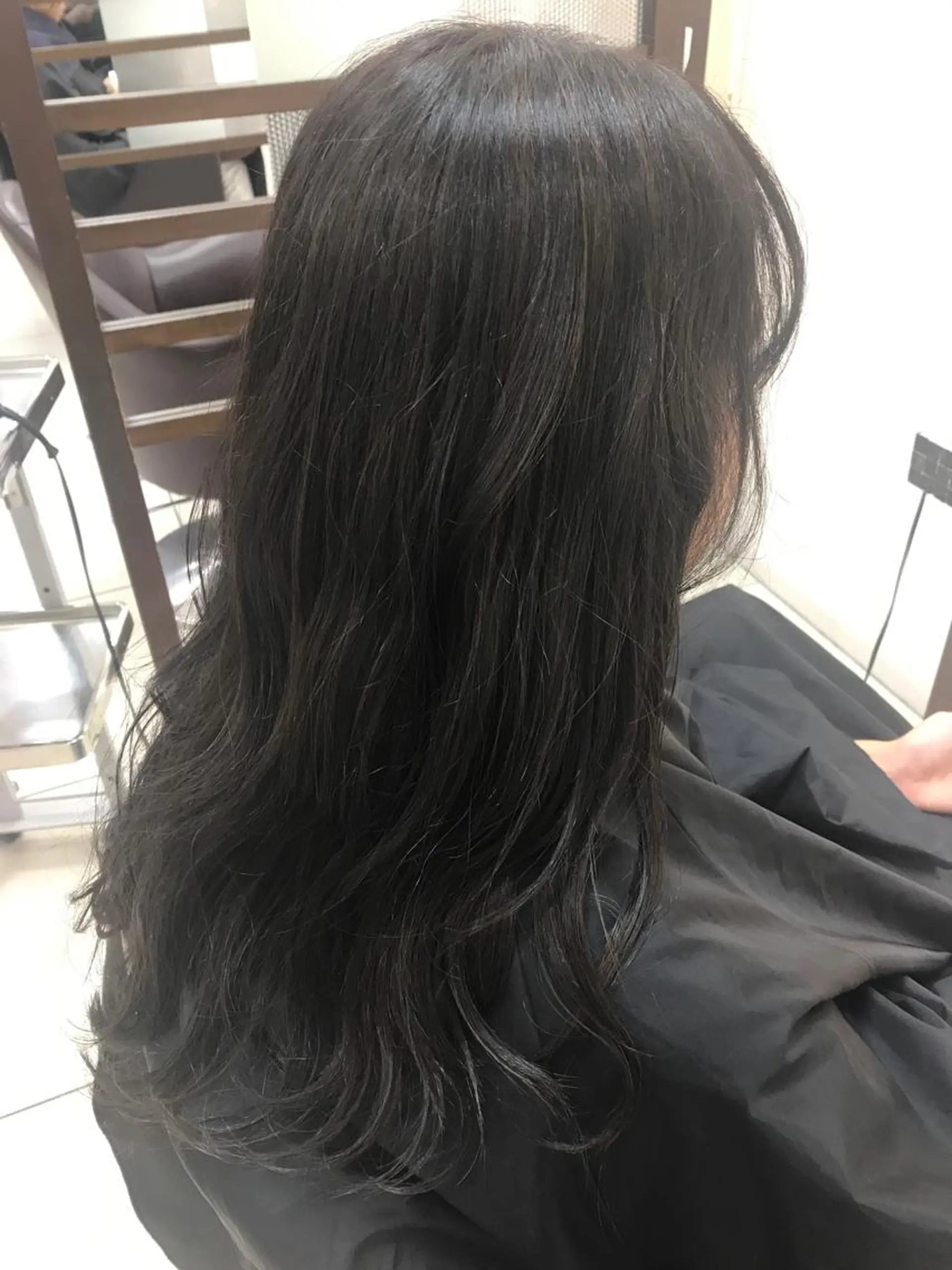 ロング カラー 馴染ませNo.1🧃 エクステ・アレンジのヘアスタイル