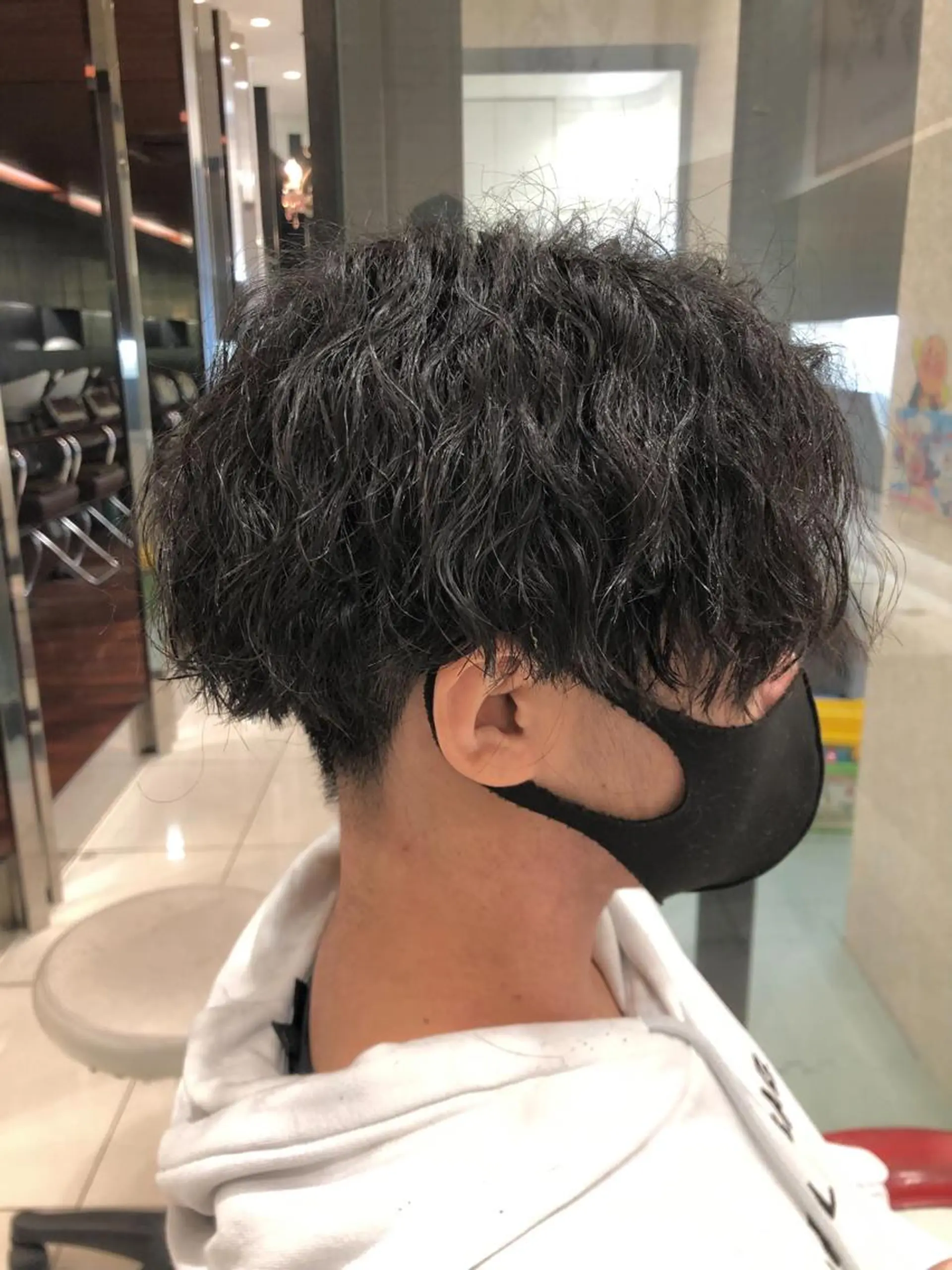 パーマ メンズ カット パーマ トリートメント EARTH 山﨑龍馬のヘアスタイル