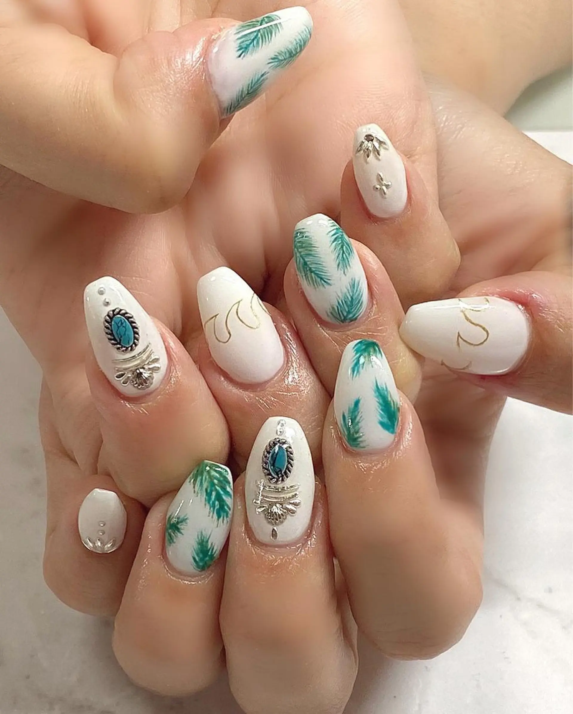 ネイル N.CHLOE 永島のネイルデザイン