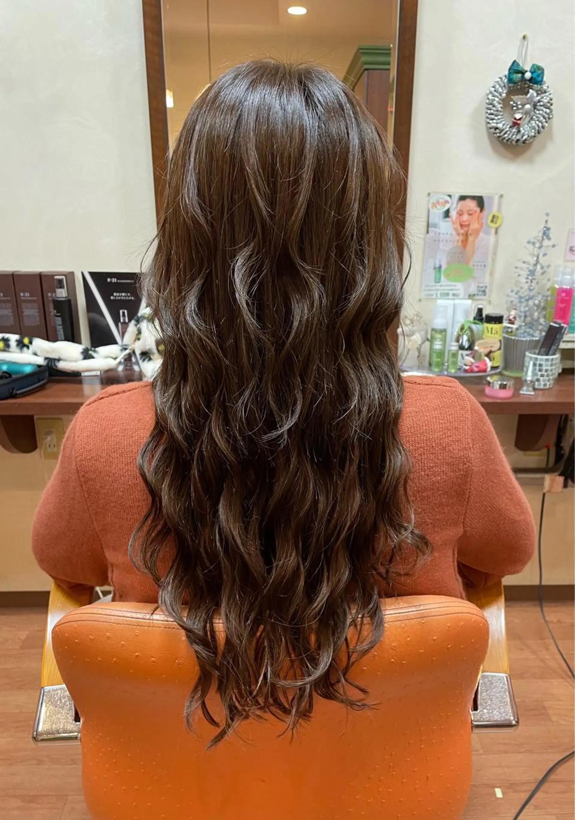 ロング カット ヘアカラー エクステ Vyuha ビューハのヘアスタイル