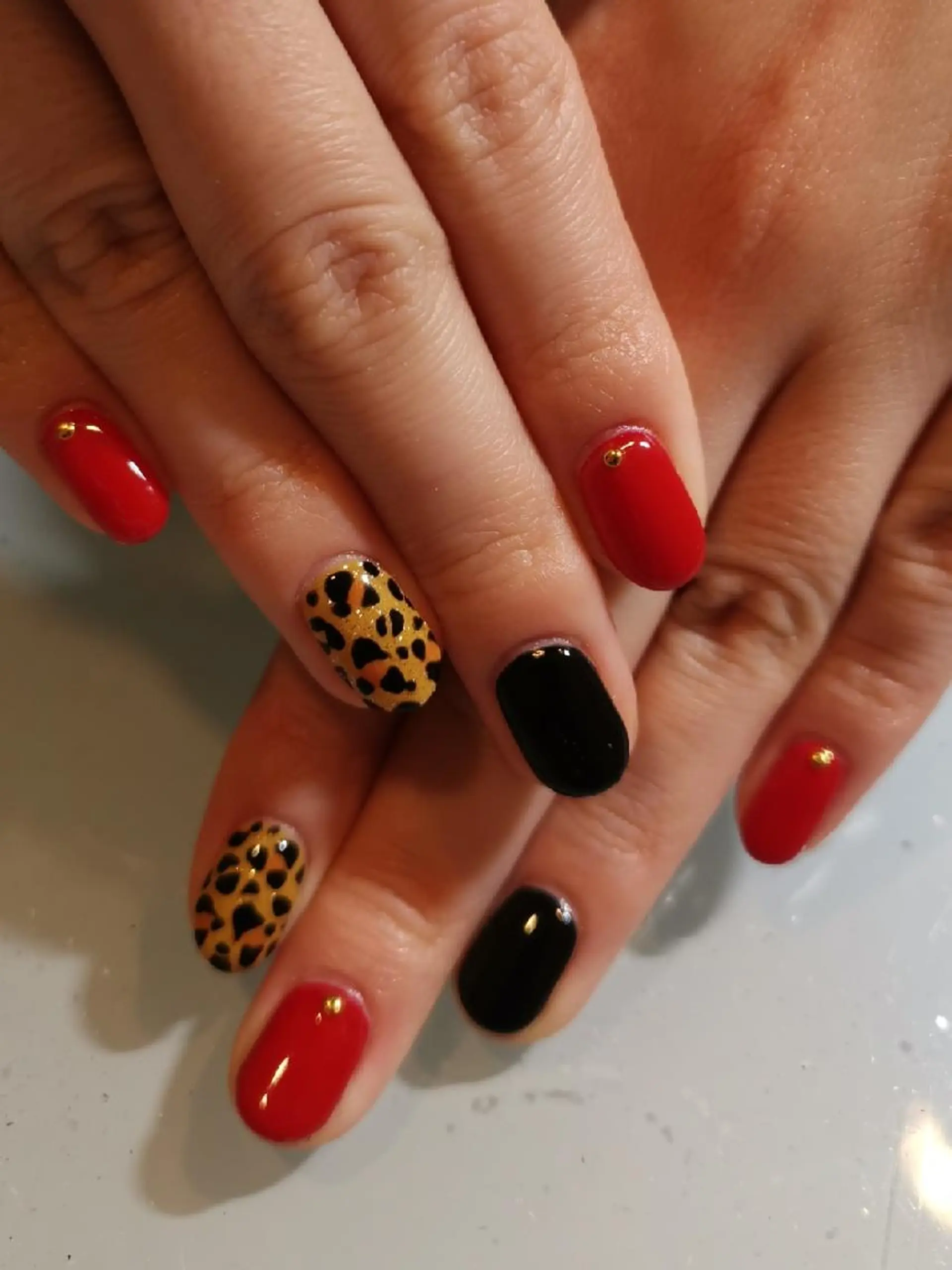 ネイル アニマル柄 赤色 人気エリア💖完全個室【ルリエ】所属・ネイルサロン Lelienルリエのネイルデザイン