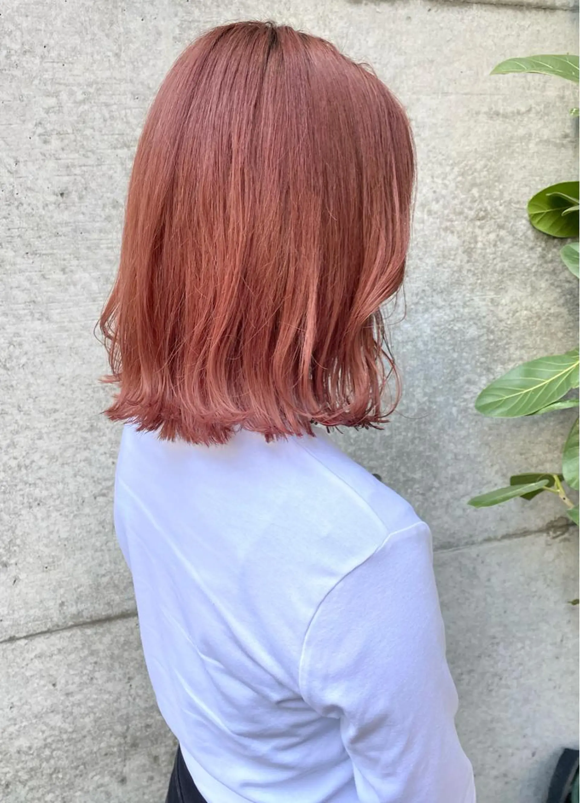 ミディアム カラー 切りっぱなしボブ ボブ clomus所属・YUKA艶髪 🌸寛ぎ部屋のヘアスタイル