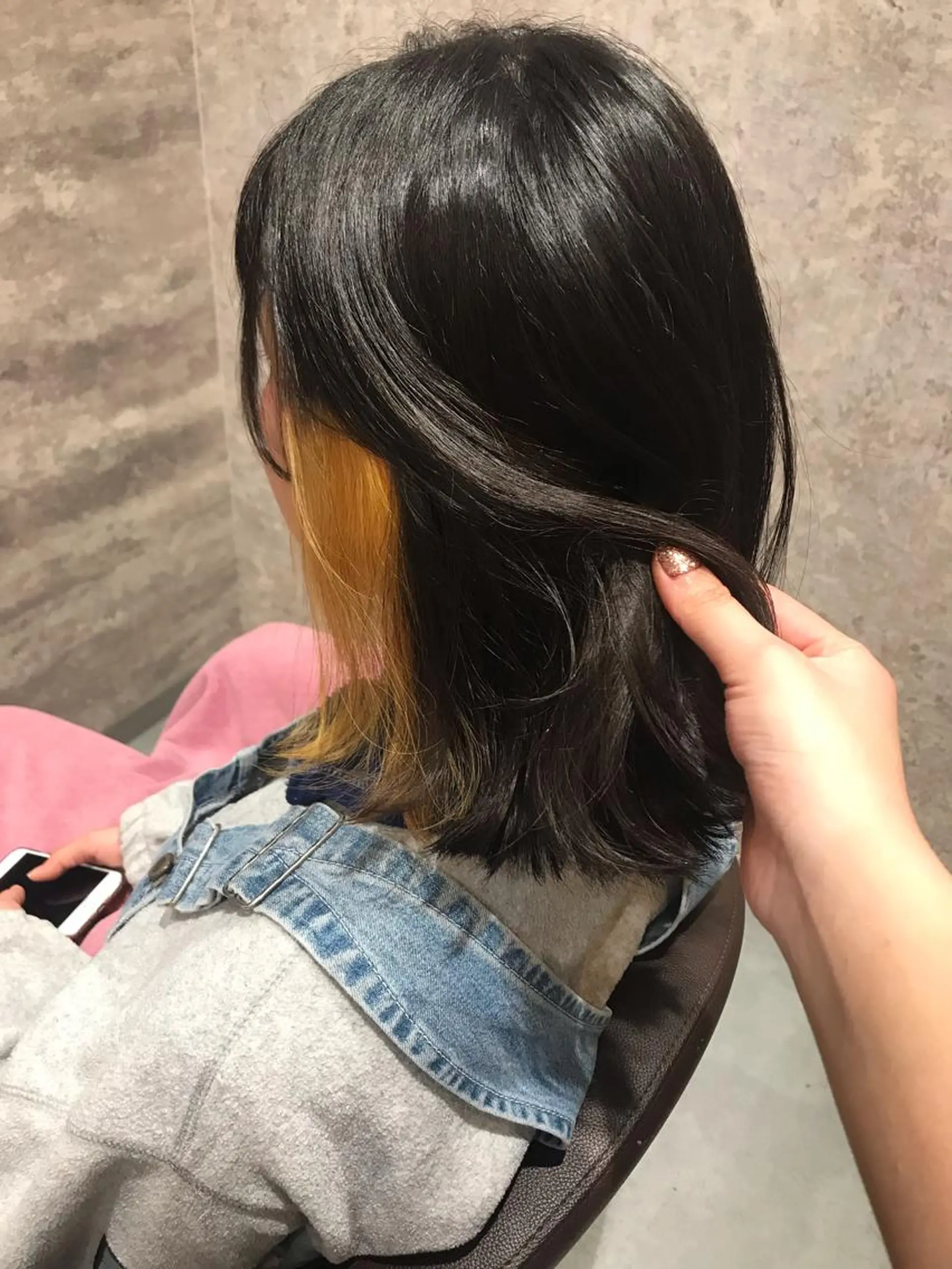 ショート カラー uru"所属・uru" すずきさゆりのヘアスタイル