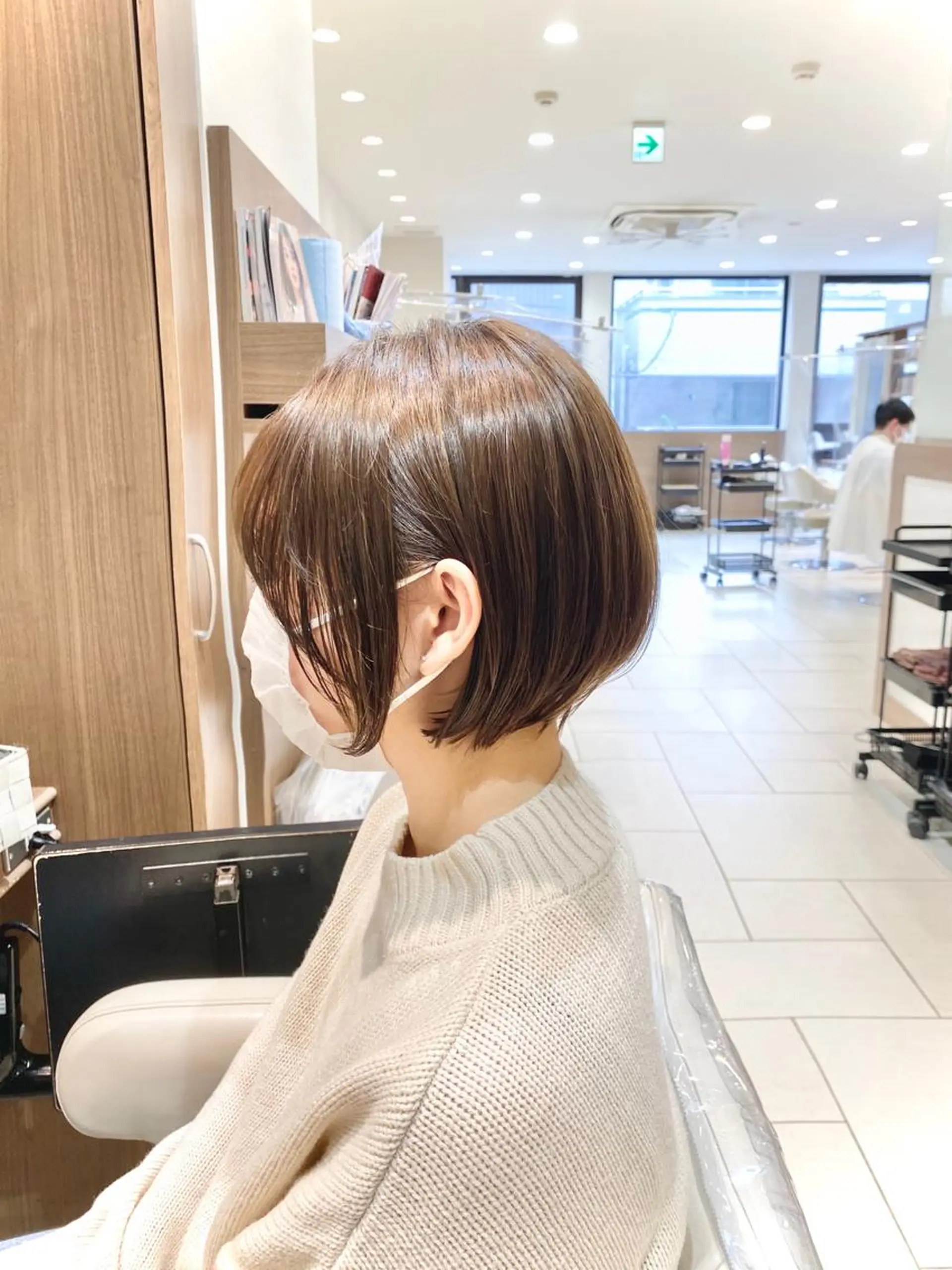 ショート カラー 横山 直輝のヘアスタイル