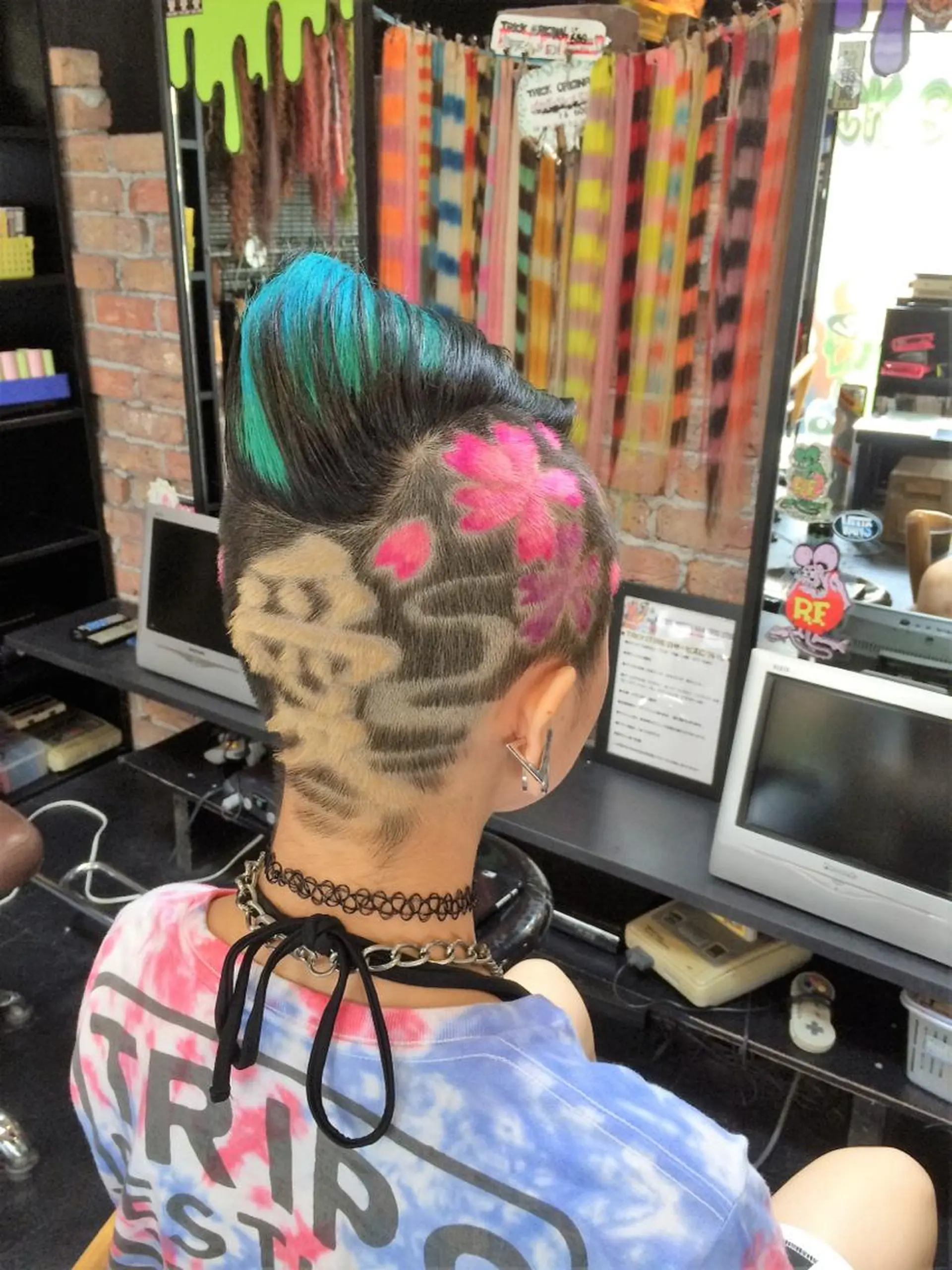 ショート カラー メンズ キッズ デザインカラー カット ヘアカラー シェアサロン〜糸ito〜所属・Hiro ヒロのヘアスタイル