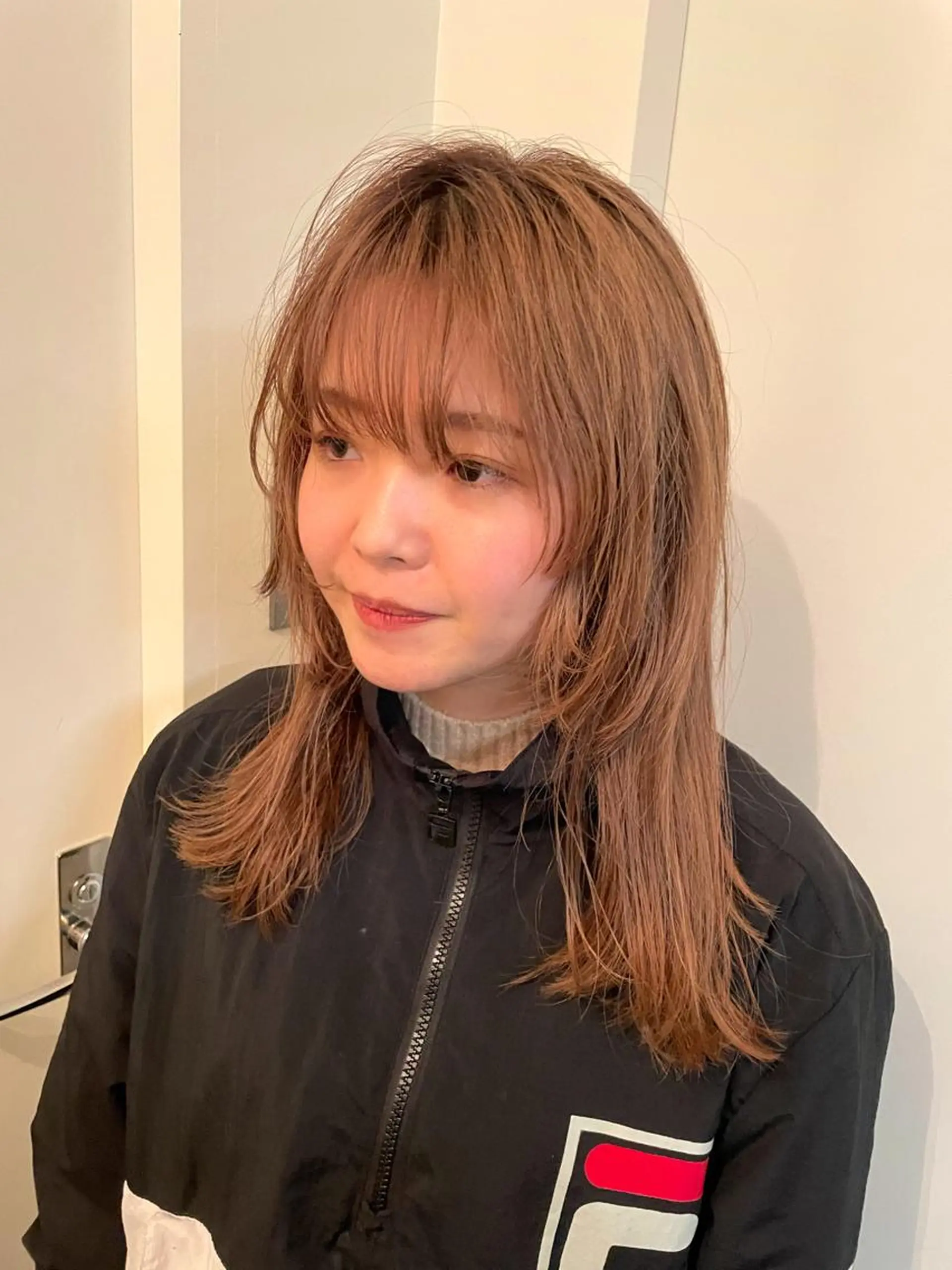 ミディアム ウルフカット コスメパーマ 佐藤　諒のヘアスタイル