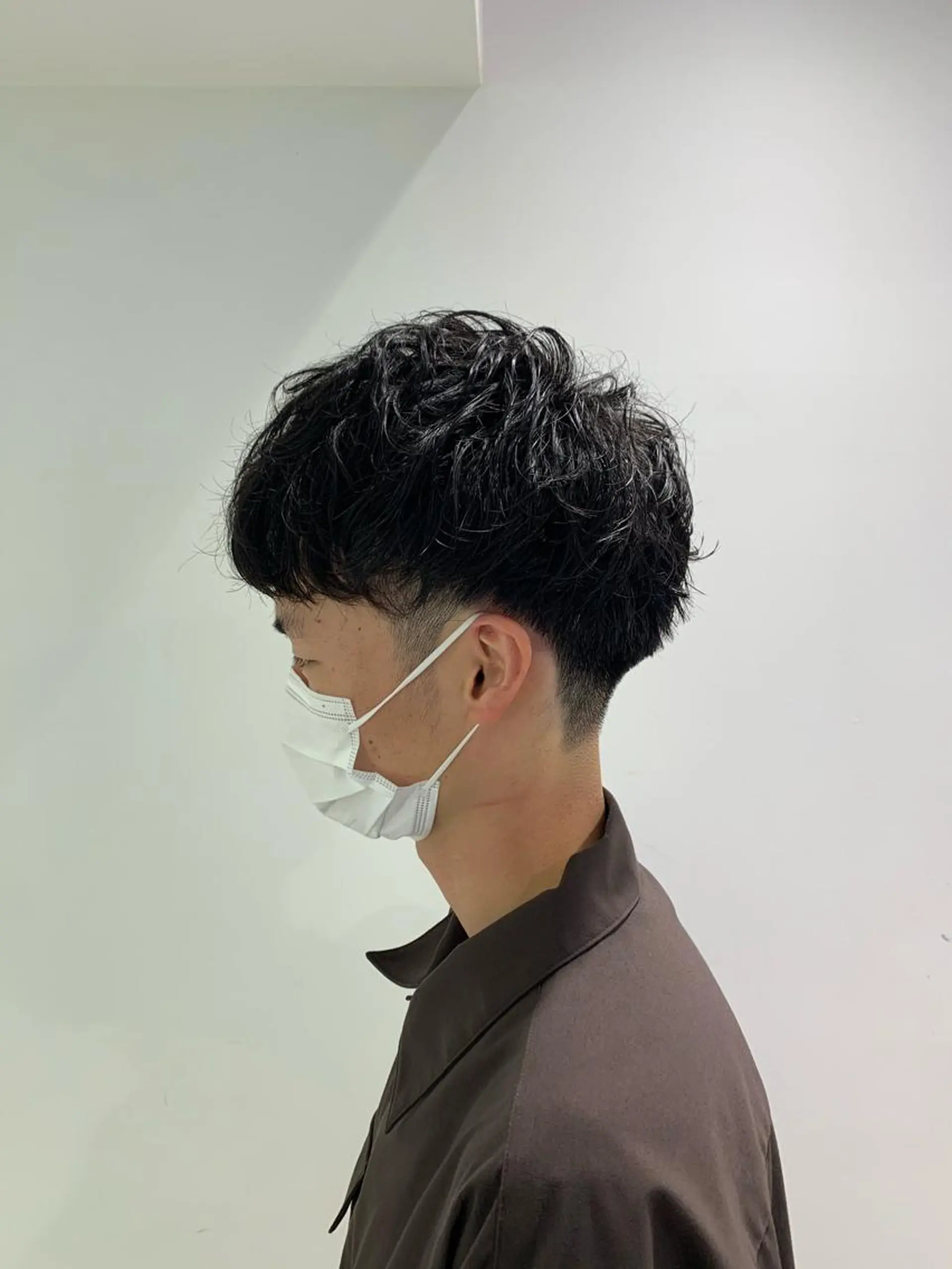 カラー パーマ ヘアアレンジ メンズ ネイル 韓国風ベージュ🤎 赤みなし🌿横浜🤎のヘアスタイル