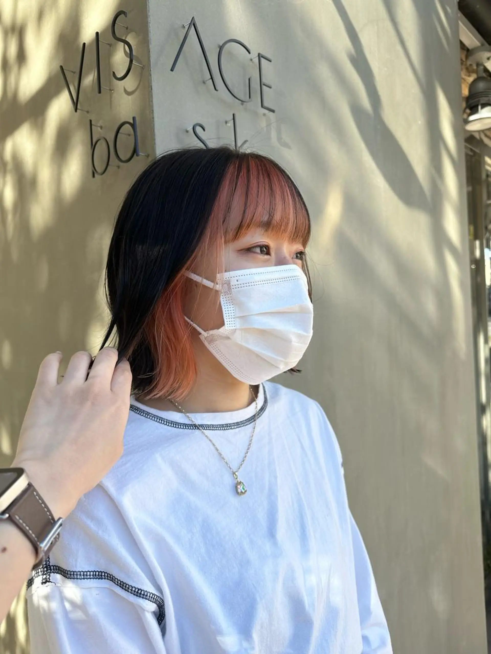 ショート カラー ミストバング  フェイスフレーミング オレンジ カット ヘアカラー sato ayaka ｜透明感カラー🫧のヘアスタイル