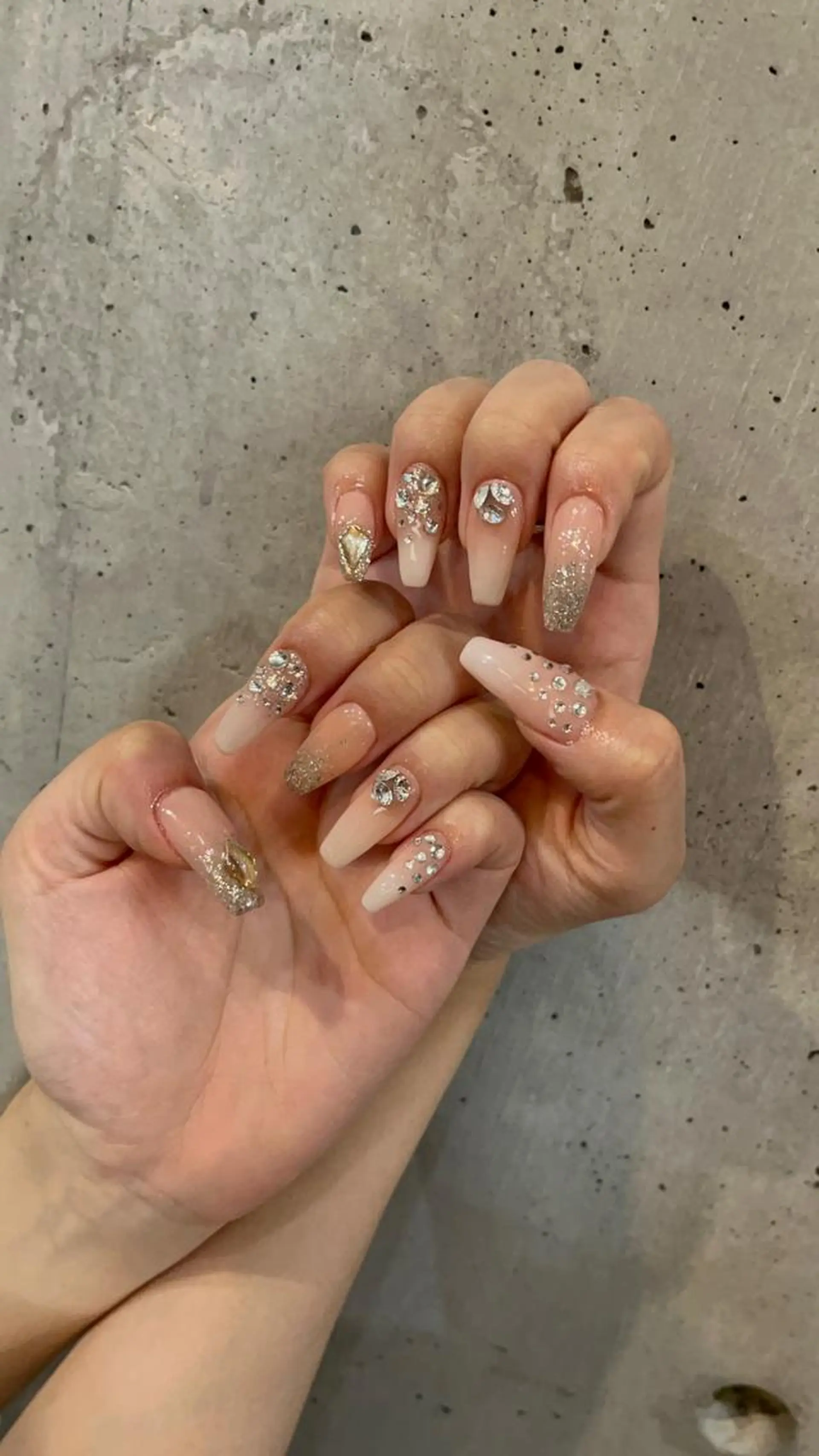 ネイル IROHA Nail 矢掛萌子のネイルデザイン