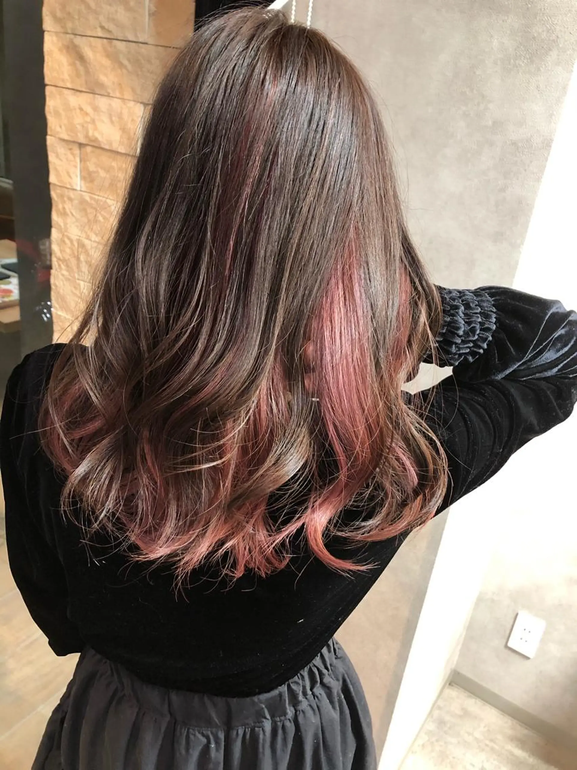 セミロング カラー バレイヤージュ ベージュカラー ブリーチ ブラウンカラー グラデーションカラー カット ヘアカラー トリートメント RIENSリエンス ✂️木村康二✂️のヘアスタイル