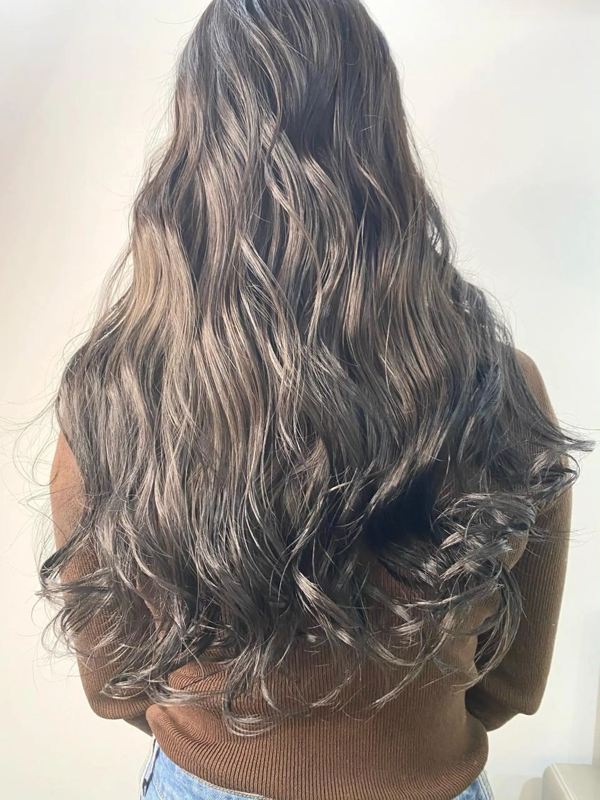 ロング カラー シルバー opus 店長大和 レイヤー/赤み消しのヘアスタイル