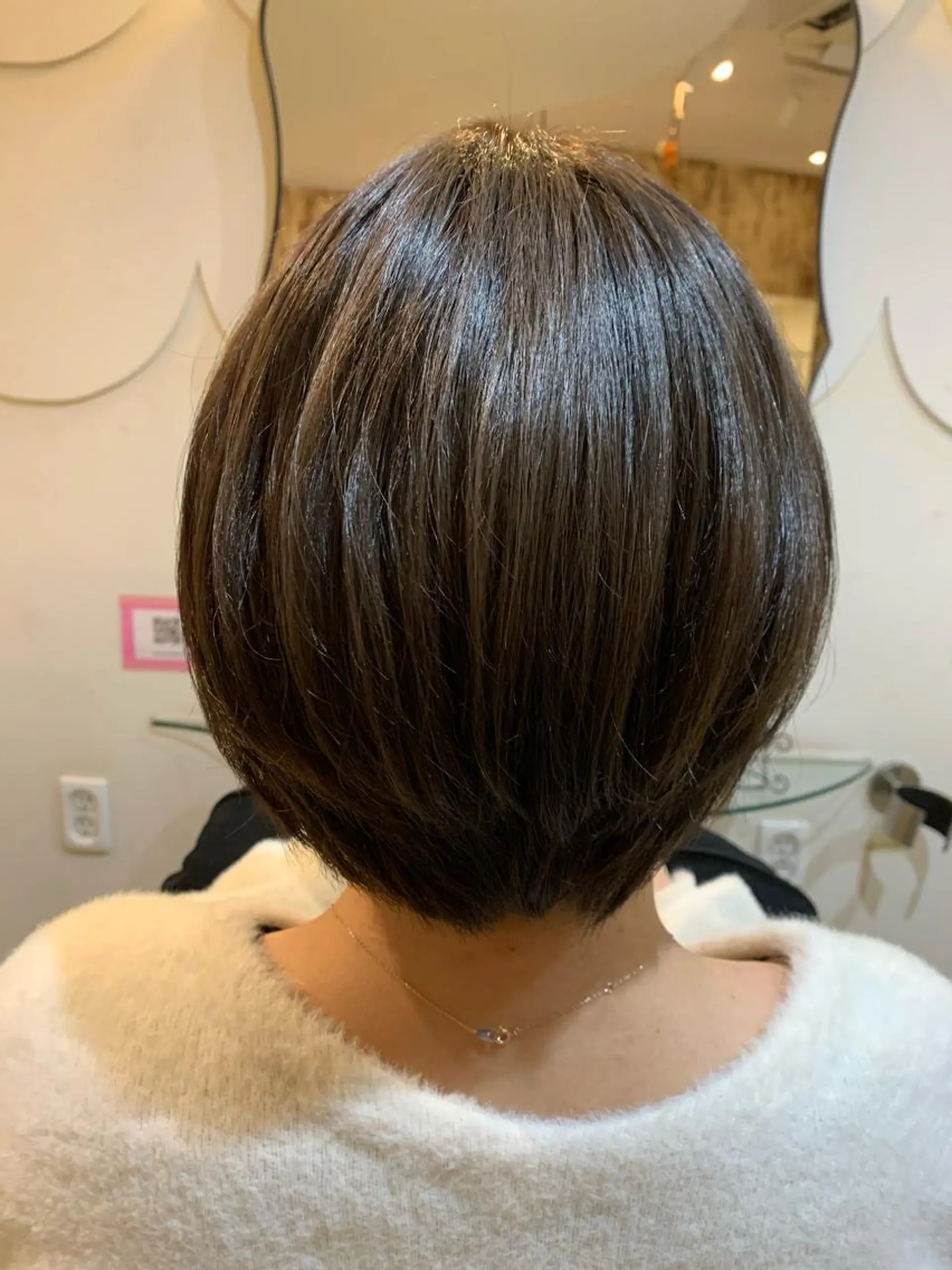 ショート カラー HAIR  CALM(ヘアーカーム)所属・宮下 祐香のヘアスタイル