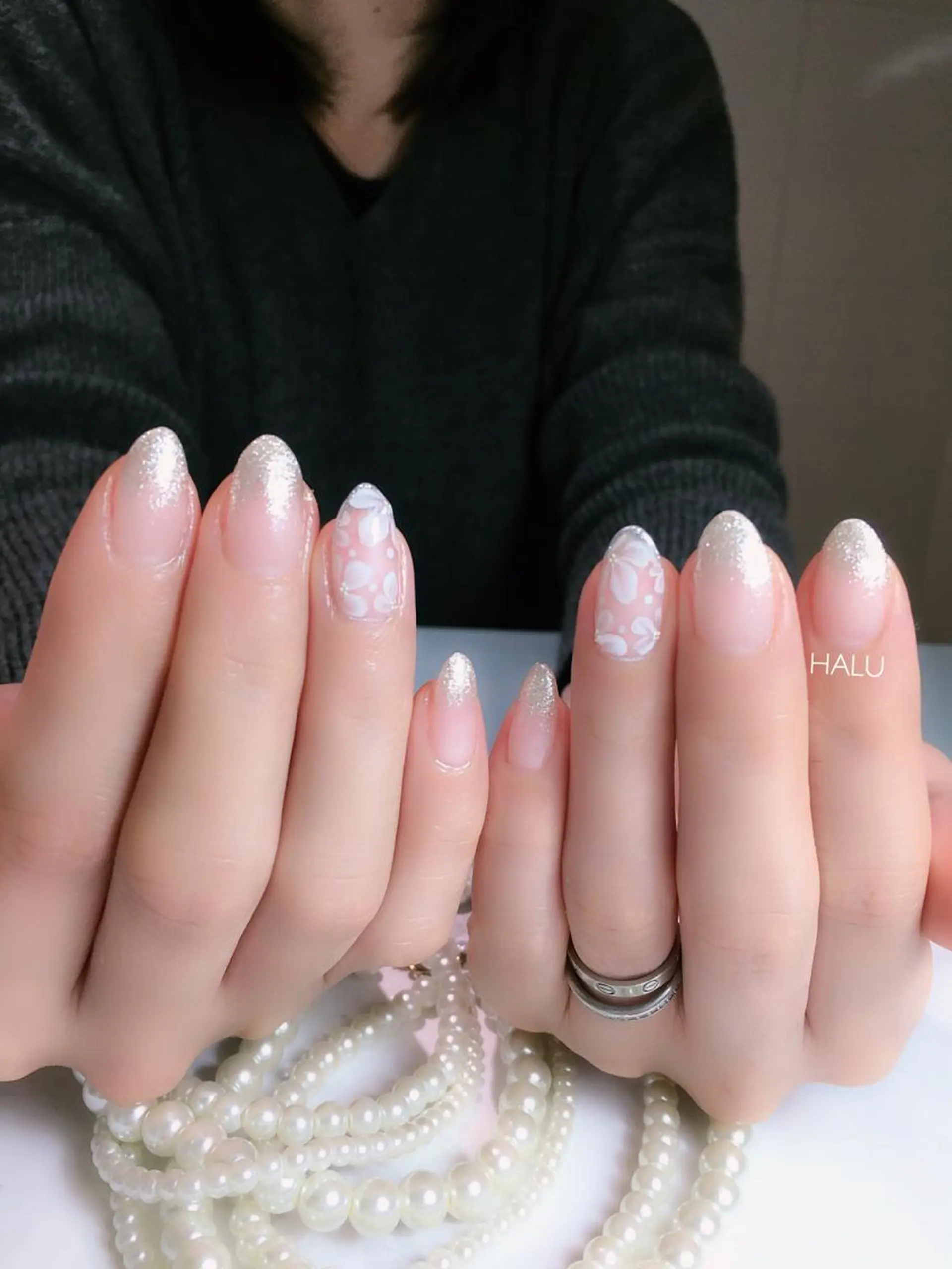 ネイル グラデーション ラメ(グリッター) ラメグラデーション 春ネイル HALU ハルのネイルデザイン