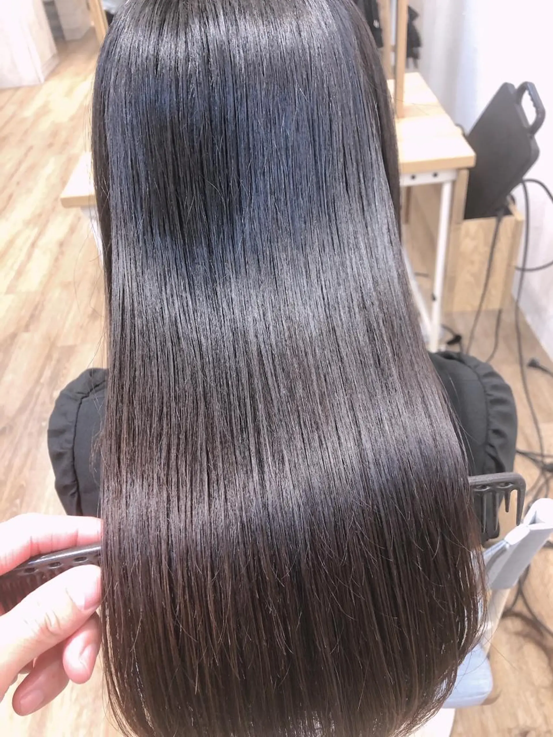 ロング 髪質改善 カット 縮毛矯正 トリートメント 💜髪質改善💜韓国 ヘア💜TAKUのヘアスタイル