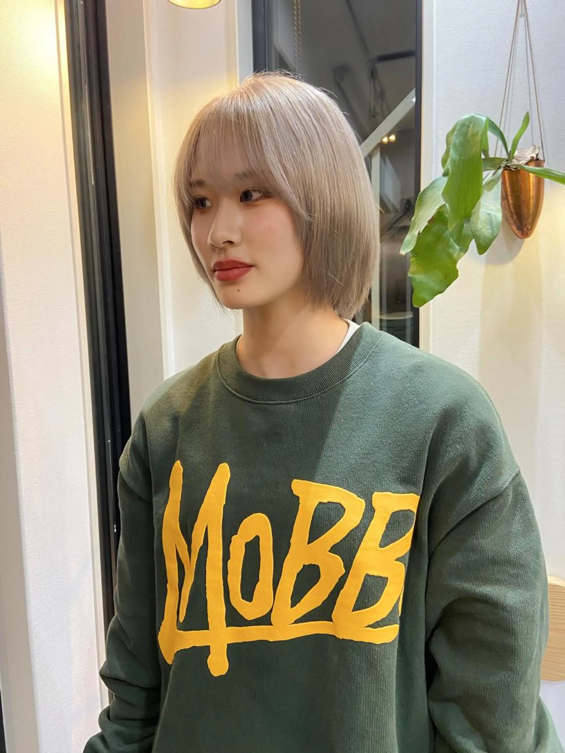 ミディアム カラー ベージュカラー ホワイトベージュ 藤山大地/髪質改善 /透明感/ブリーチのヘアスタイル