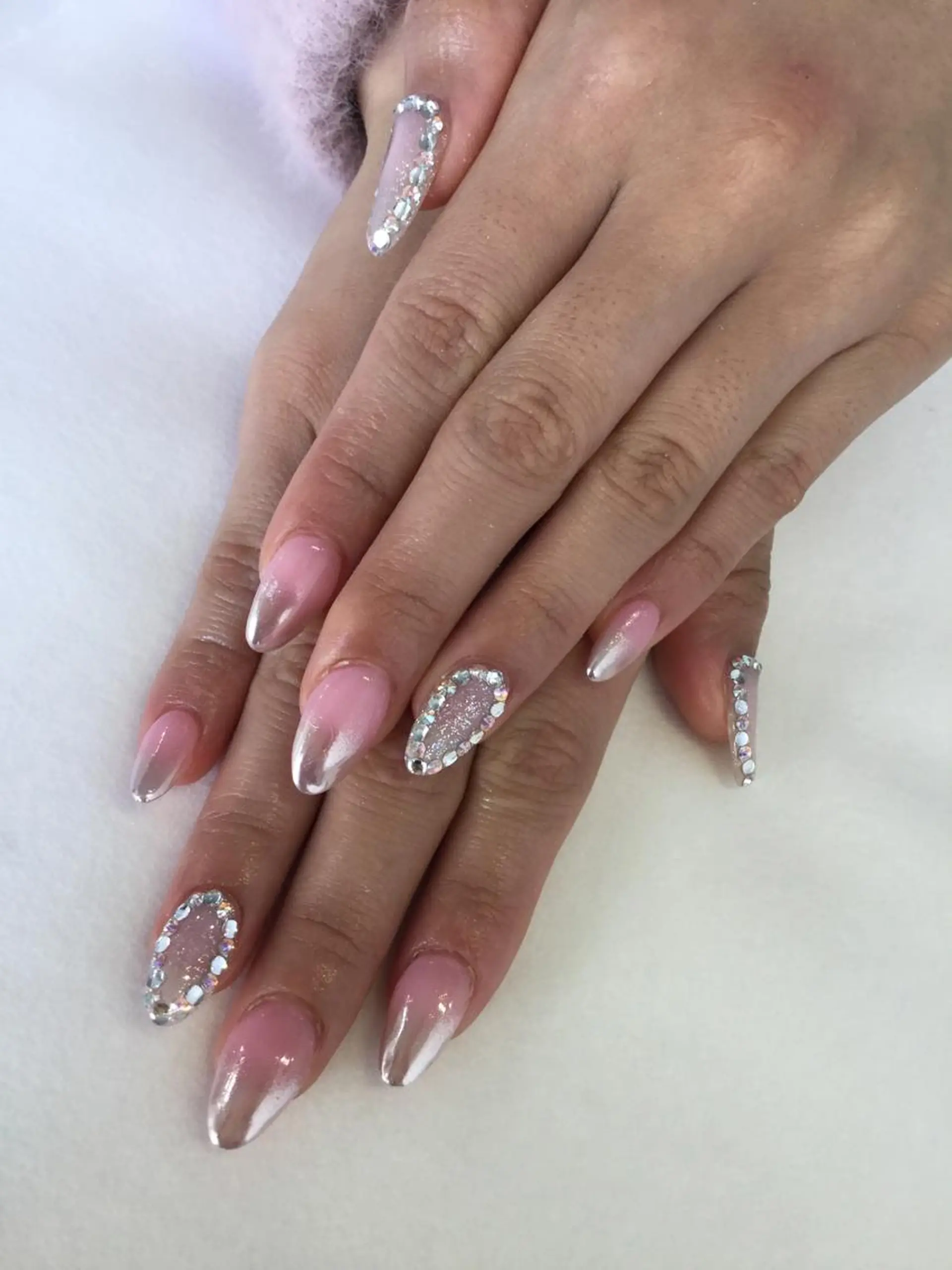 ネイル 💎🐰 saki. m 🐰💎のネイルデザイン