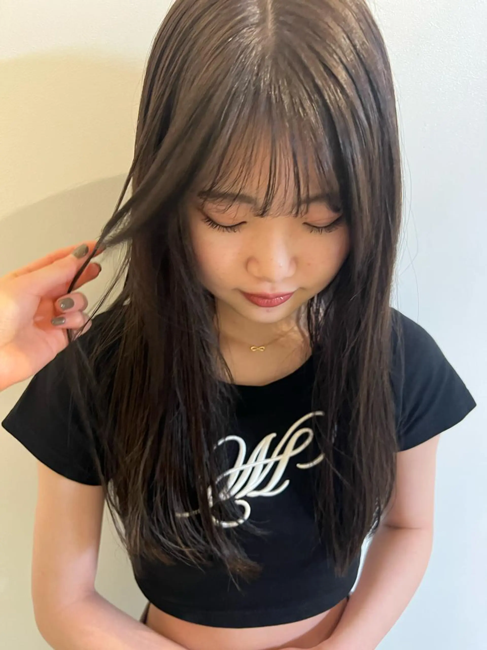 セミロング KOCHAB本山所属・三谷 はるなのヘアスタイル