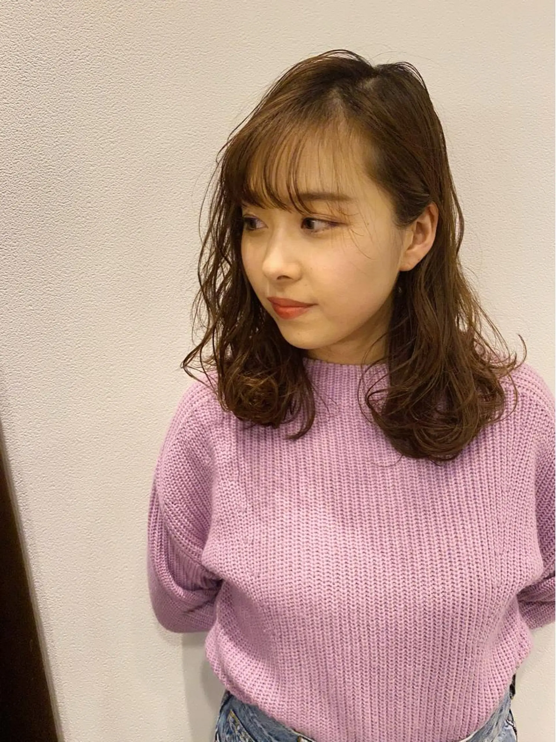 ミディアム カラー 岡田 拓也のヘアスタイル