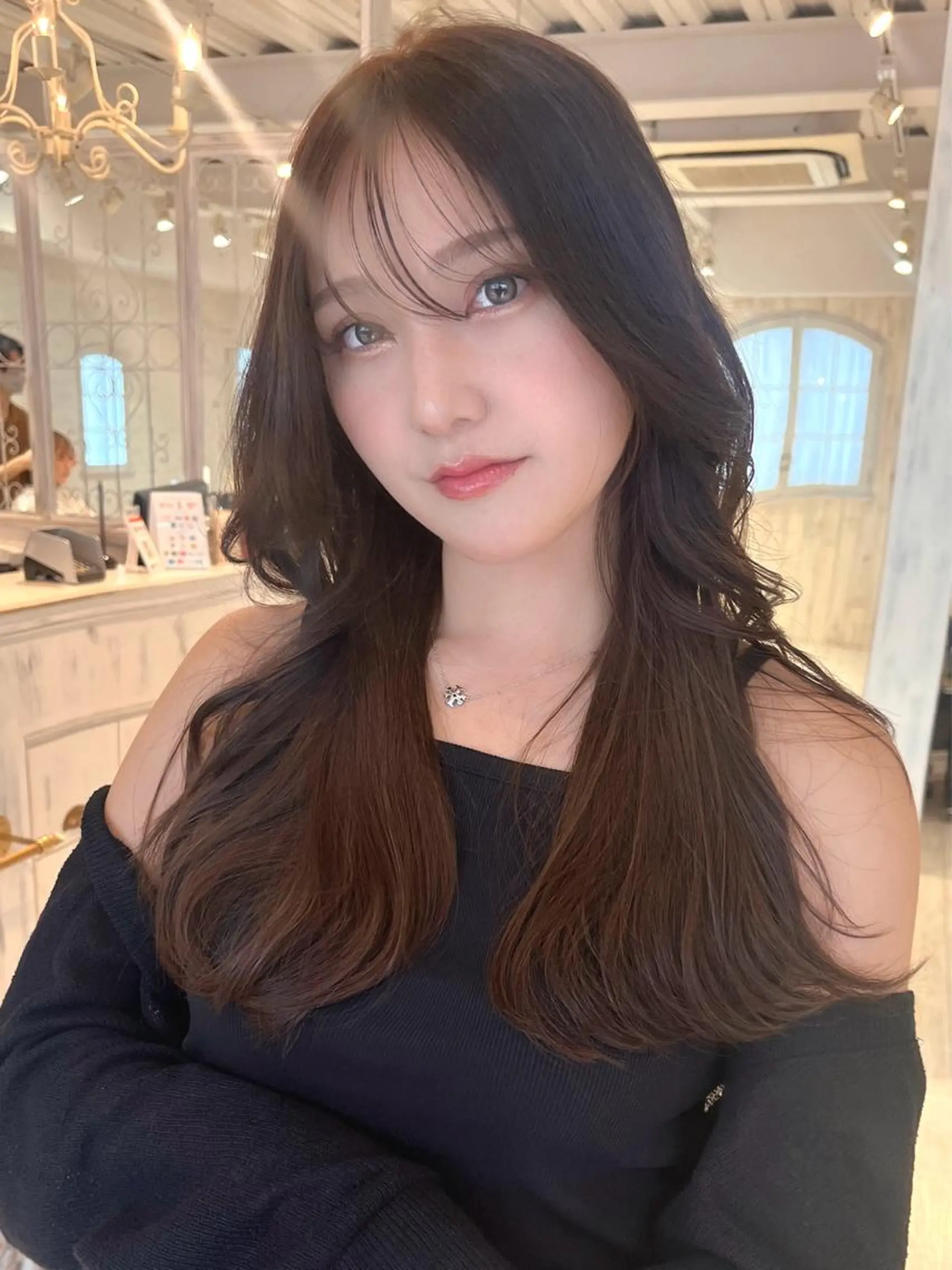 ロング カット ヘアカラー トリートメント レイヤーカット ✨️進藤ひかりのヘアスタイル