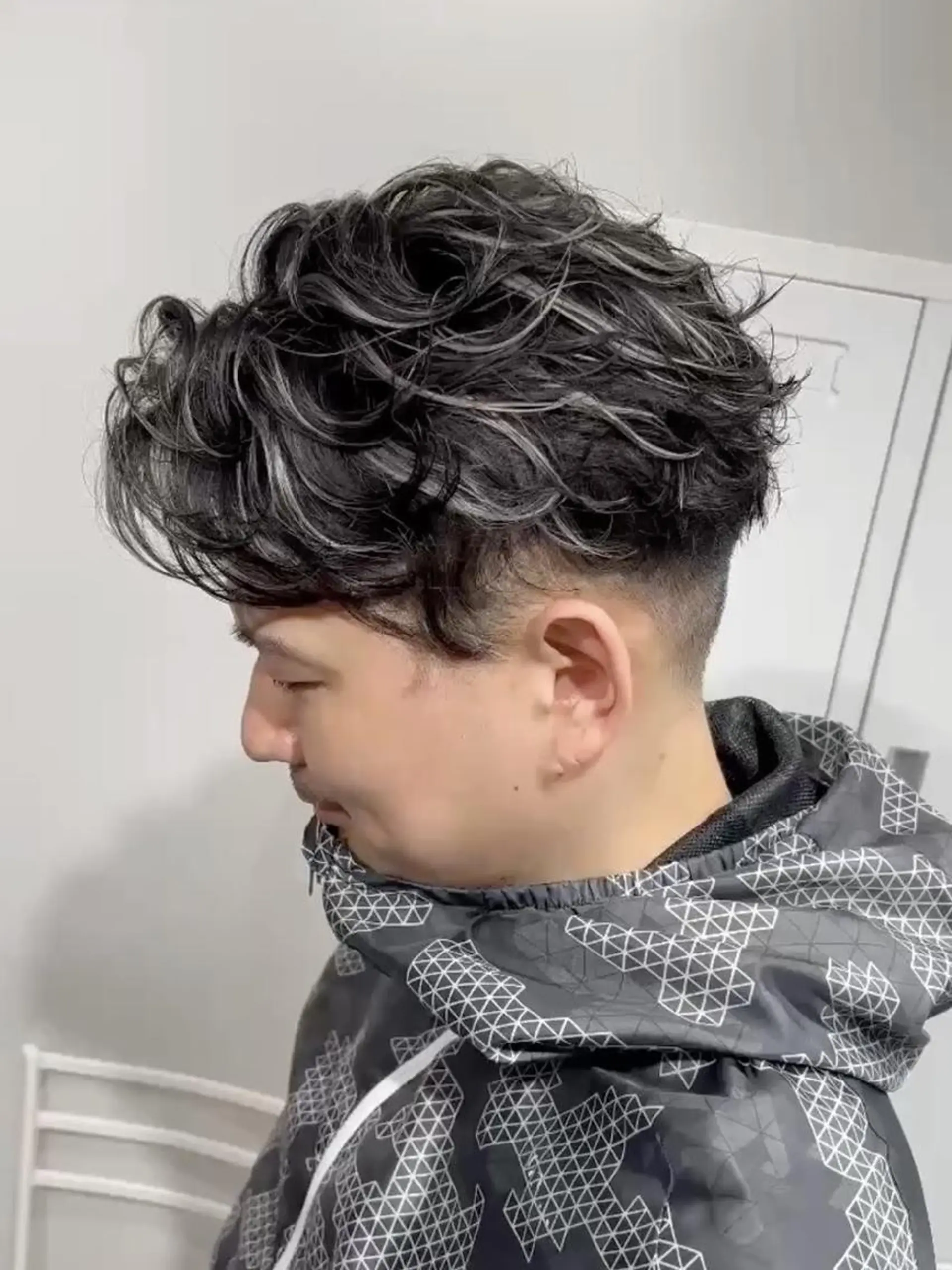 メンズ ショート カラー メンズブリーチ ブリーチ ダブルカラー ✨【公式】 juhl.横浜✨のヘアスタイル