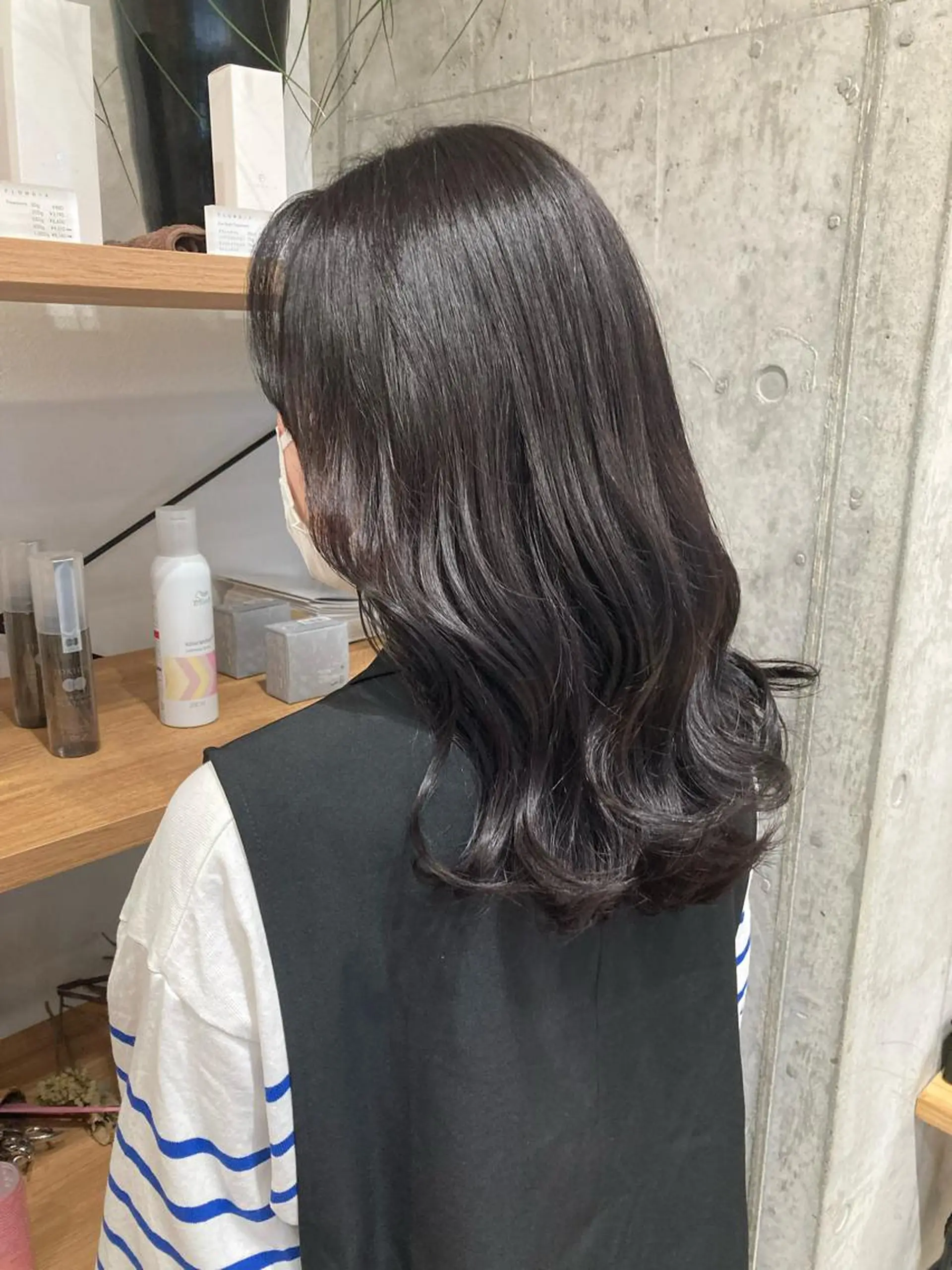 ミディアム カット ヘアカラー トリートメント ✨色持ちの良い艶 カラー✨蟹江真世のヘアスタイル