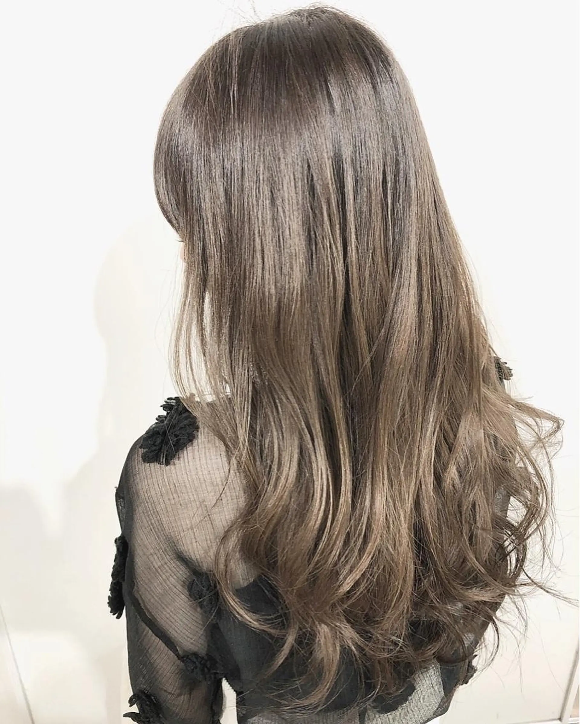 カラー ベージュカラー reverie【レヴリー】所属・夜23時まで予約🉑 reverieあきらのヘアスタイル