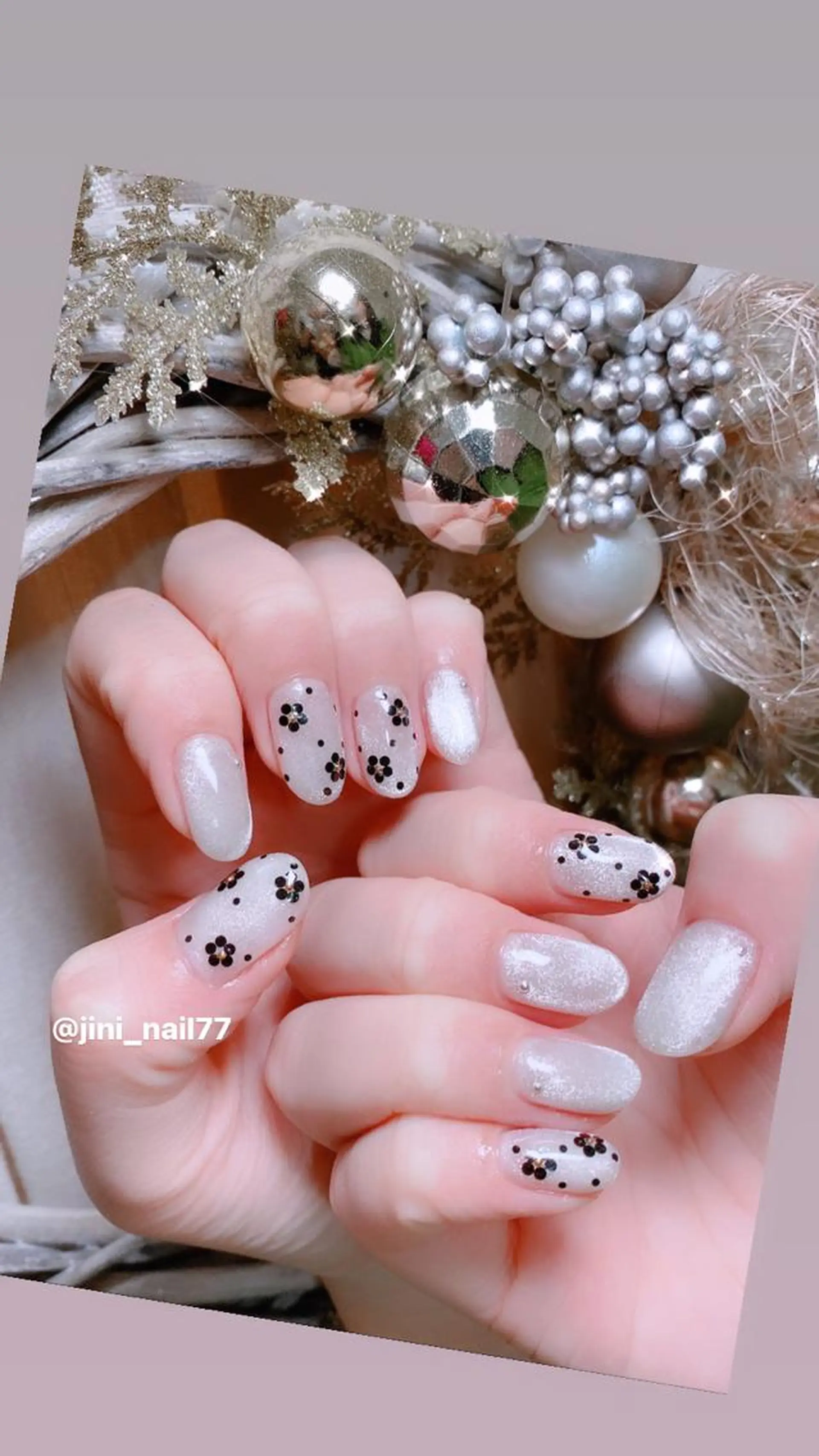 ネイル ハンドネイル JINI NAIL所属・ジニ ネイルのネイルデザイン
