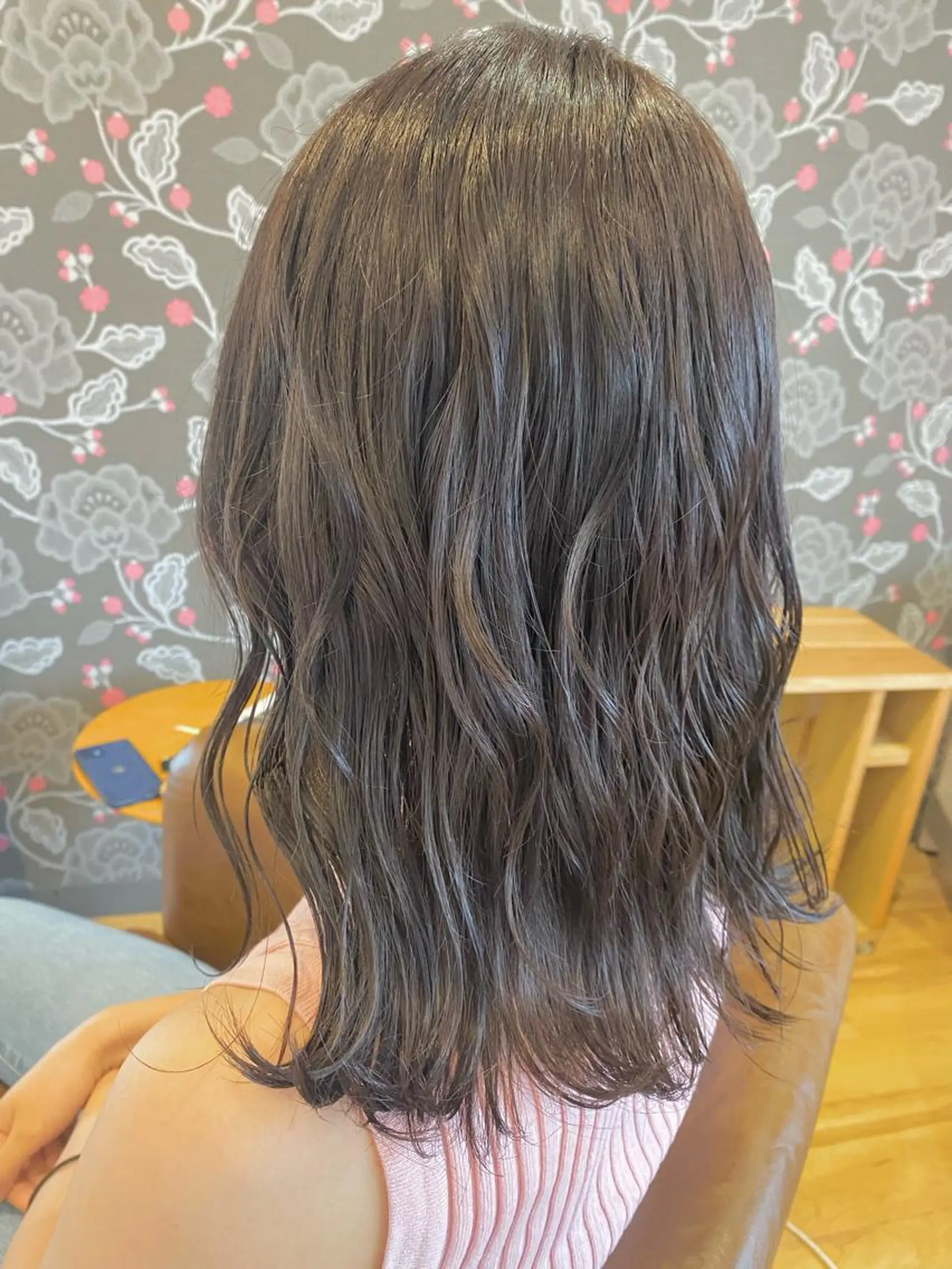 セミロング カラー ヘアアレンジ Design Color🐰アユミのヘアスタイル