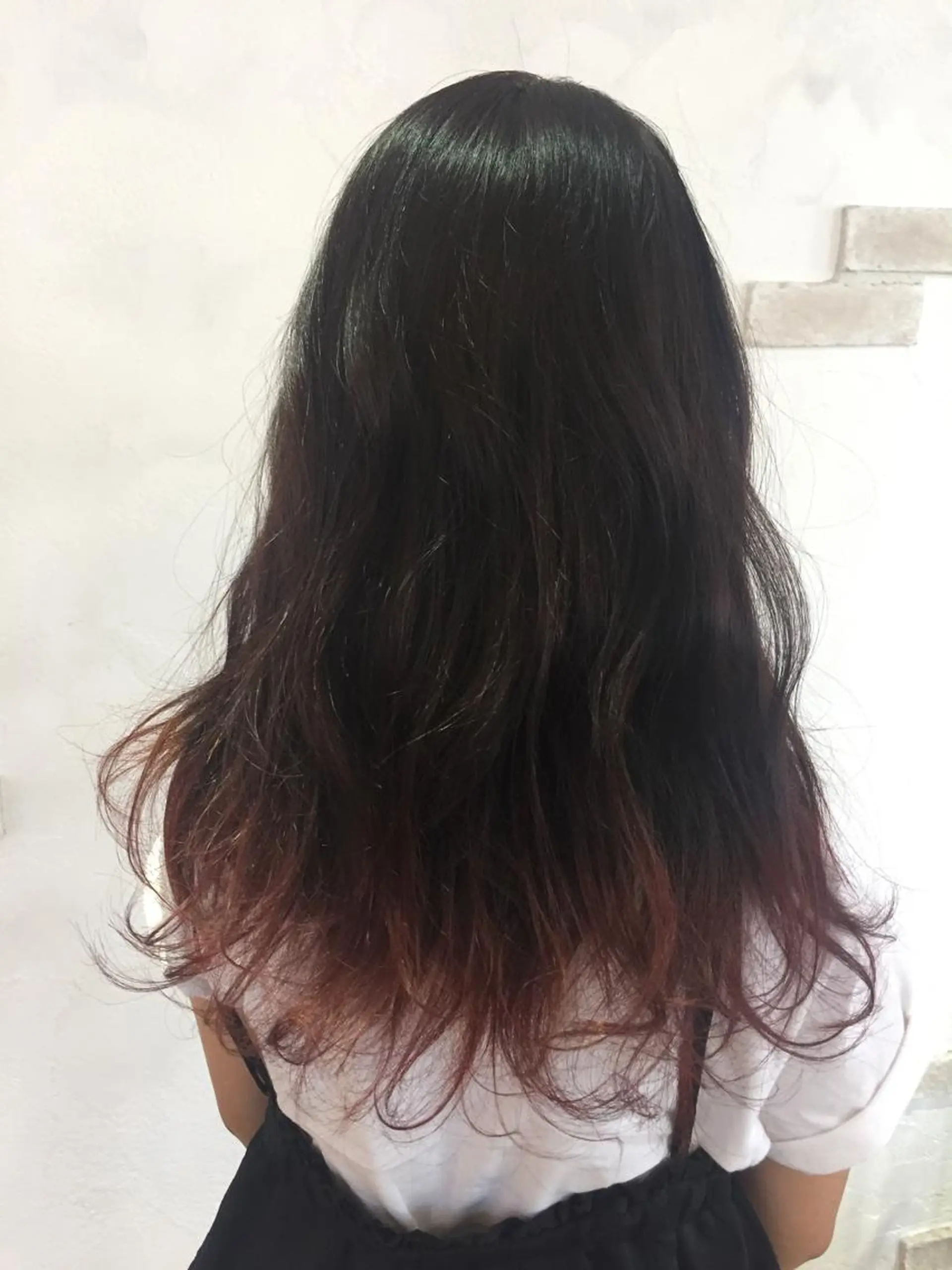 ミディアム カラー ヘアアレンジ グラデーションカラー レッドカラー ハットリ /北習志野のヘアスタイル