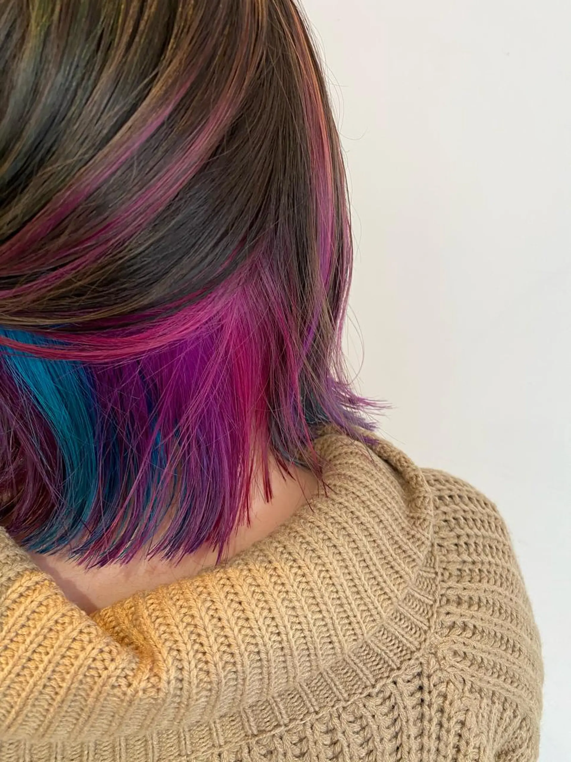 ミディアム カラー ハイライトカラー インナーカラー ハイライト わかばやし ゆうこのヘアスタイル