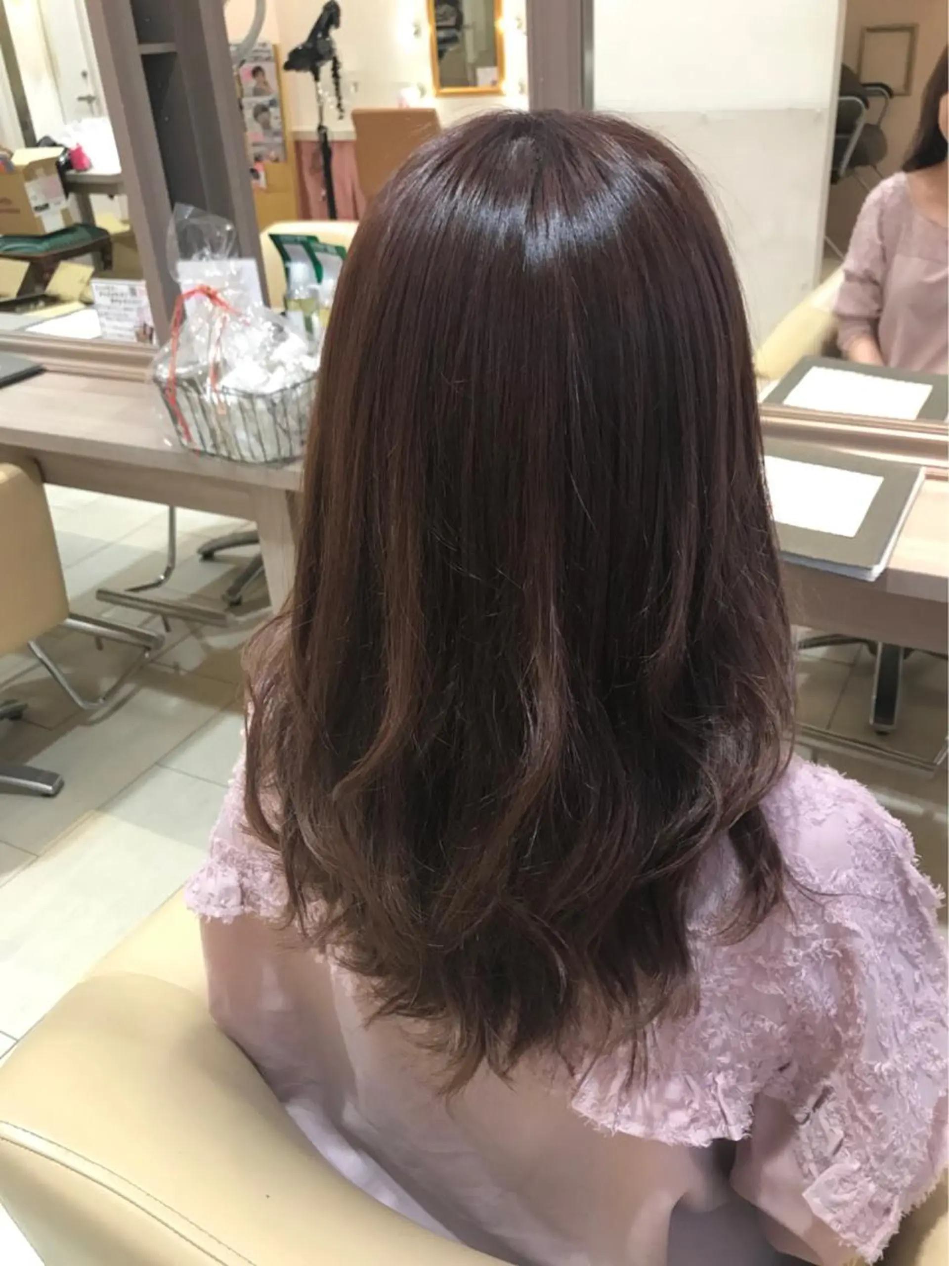 ロング カラー ピンクカラー 農添 杏のヘアスタイル